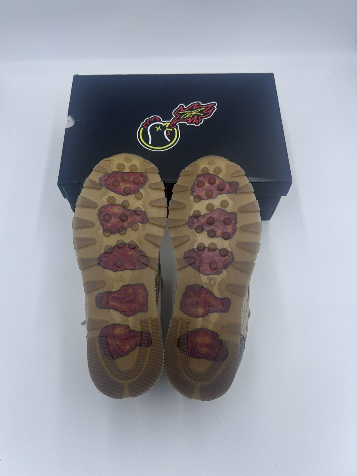 Reebok Classic Leather “Hot Ones” Size US 10 / EU 43 - 6 Thumbnail