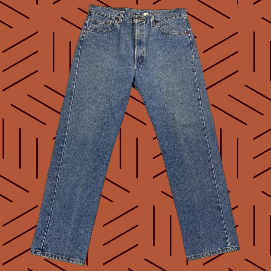Levi's VINTAGE Levi's 505 Regular Fit Denim Jeans 36X30 Blue Mid Rise Made in USA Mens Size US 36 / EU 52 - 1 Thumbnail
