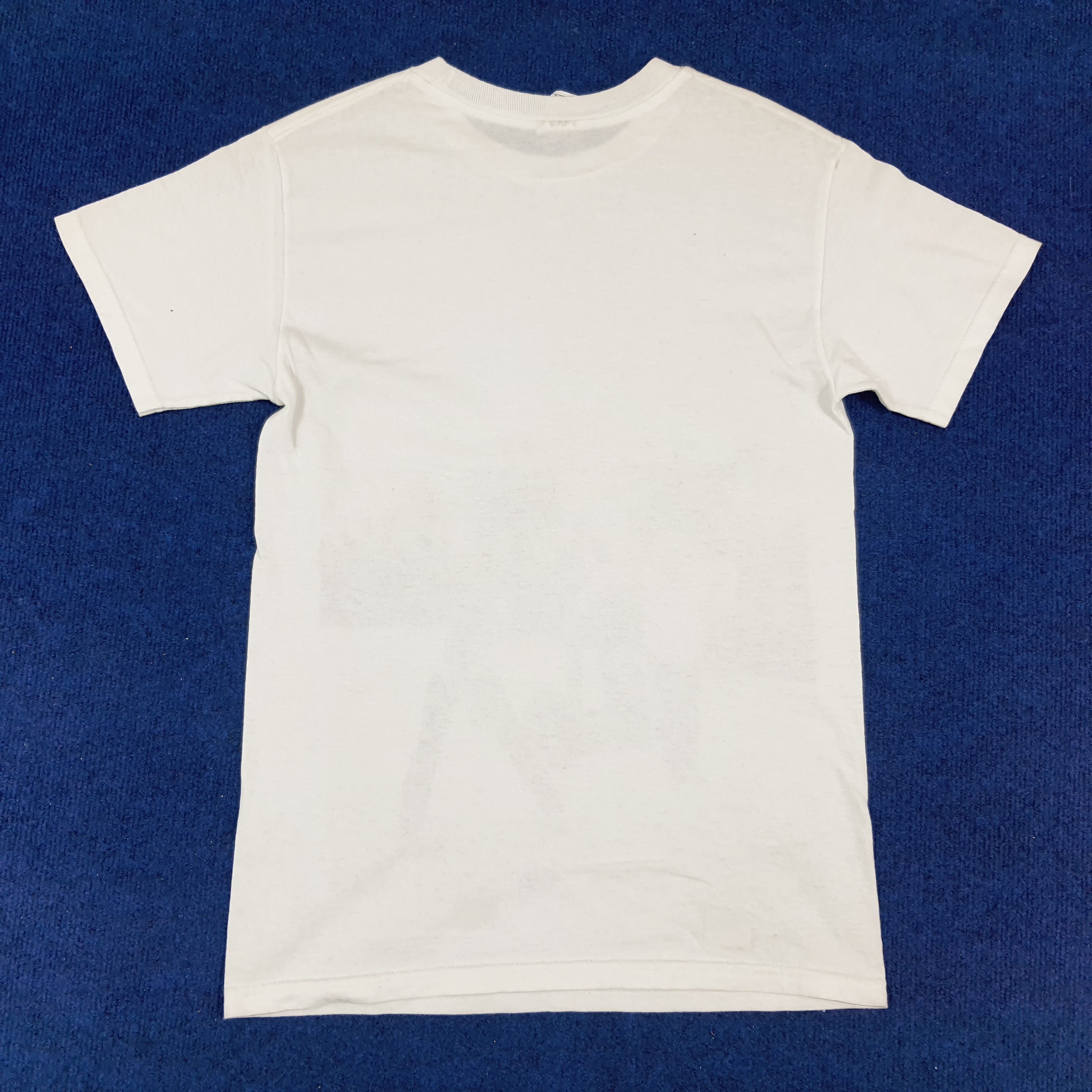 Band Tees × Vintage Vintage Red Hot Chili Peppers America Rock Band Photo Tee Size US S / EU 44-46 / 1 - 4 Thumbnail
