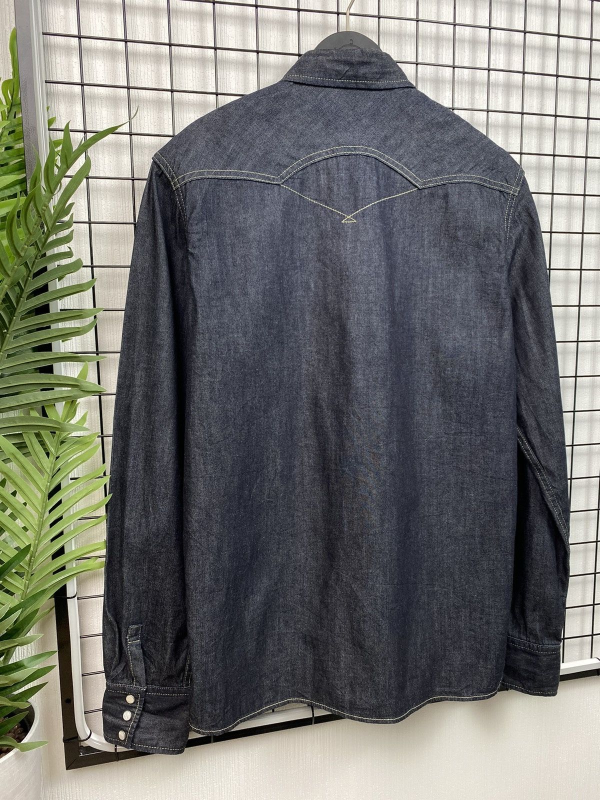 Levi's × Levi's Vintage Clothing × Vintage Vintage Levi’s Strauss & Co Denim Shirt Men’s L Navy Size US L / EU 52-54 / 3 - 12 Thumbnail