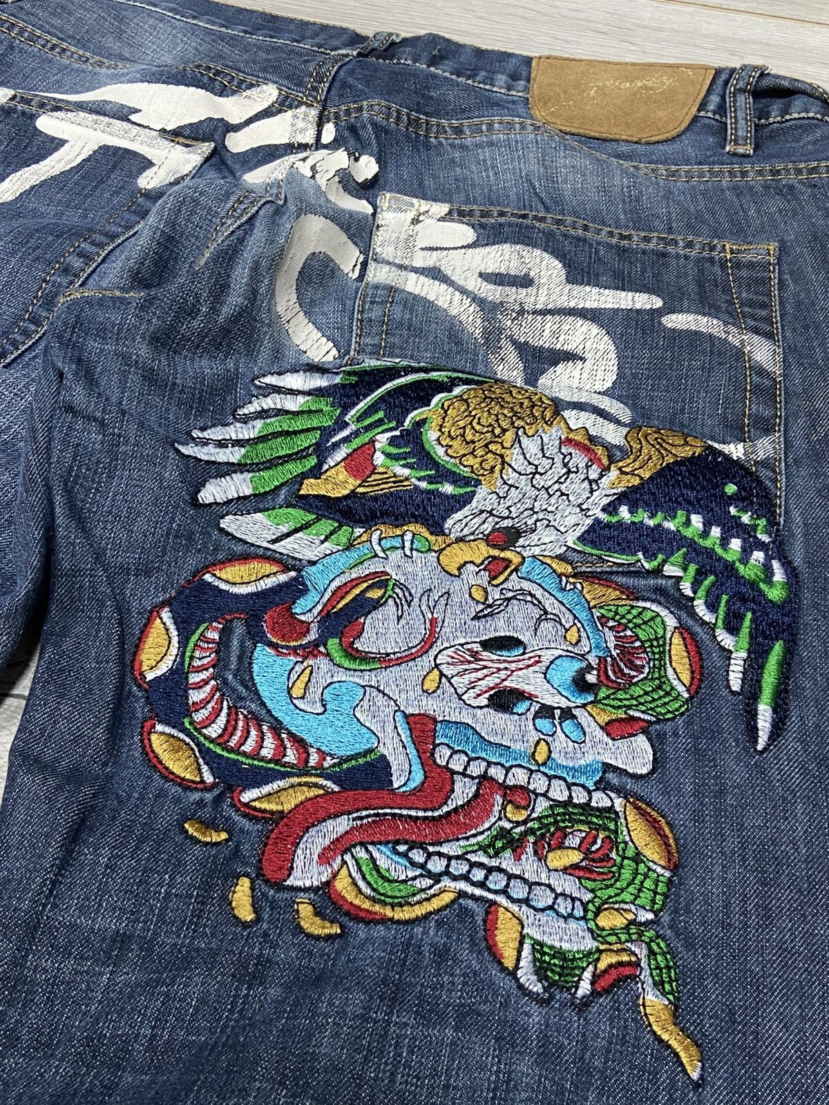 Ed Hardy Ed Hardy skull 💀 eagle big embro logo print vintage jeans Size US 32 / EU 48 - 5 Thumbnail