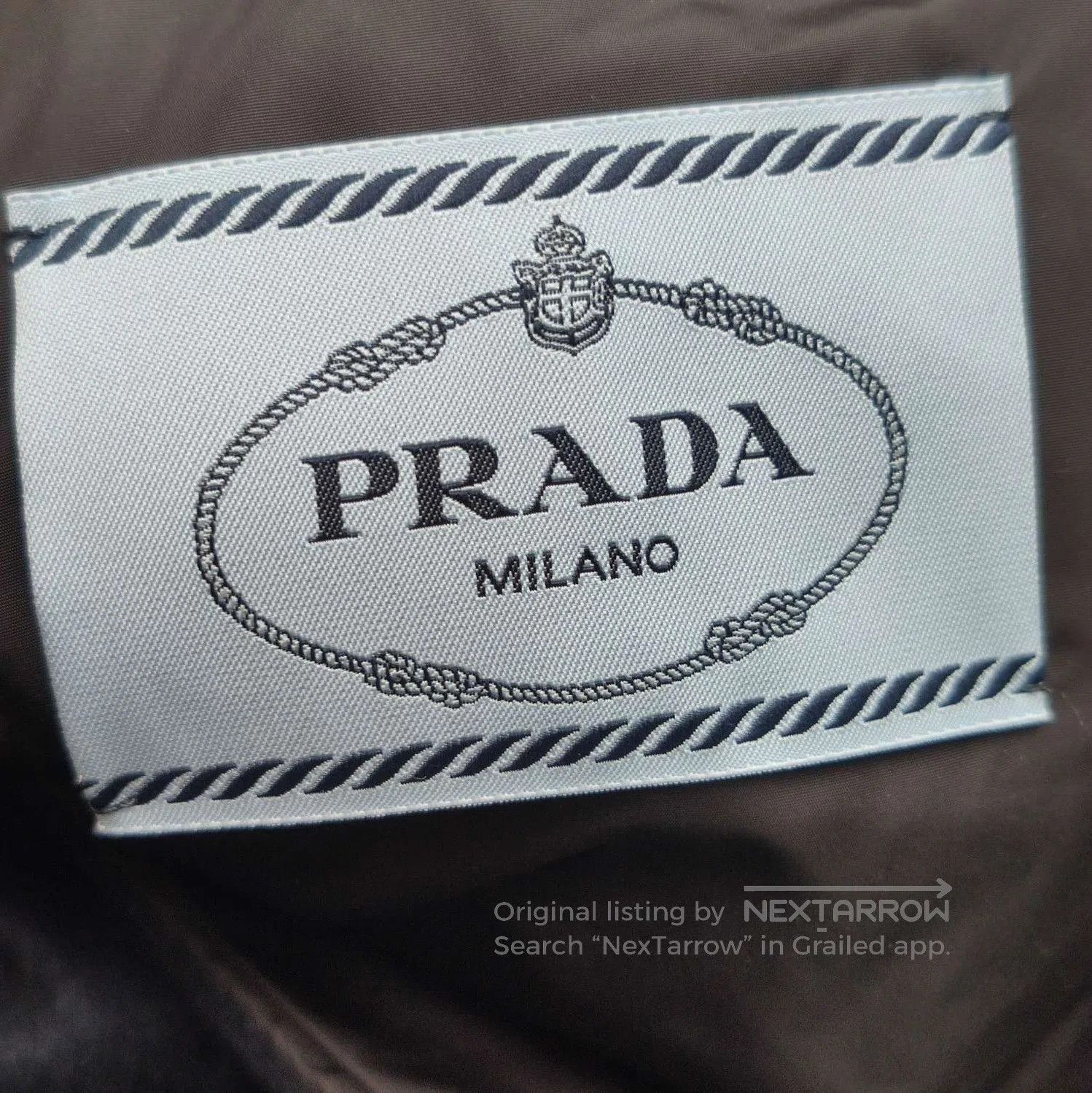 Prada Prada Cashmere Hooded Jacket in Navy . Size US L / EU 52-54 / 3 - 4 Thumbnail