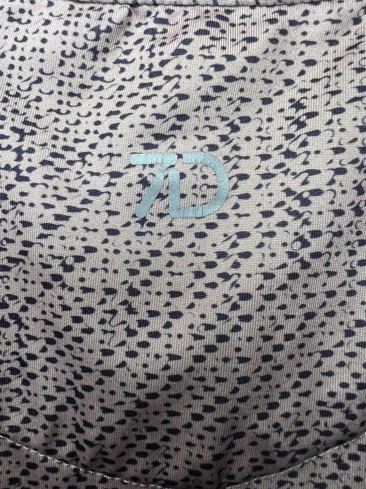 7Diamonds 7 Diamonds Polo Sz XL Pink Blue Golf 4 Way Stretch Striped Size US XL / EU 56 / 4 - 7 Thumbnail