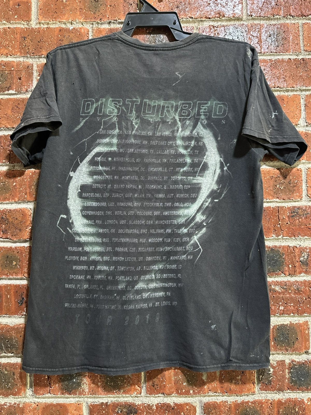 Band Tees Thrashed Vintage Disturbed Evolution Distress Tee Size US M / EU 48-50 / 2 - 11 Thumbnail