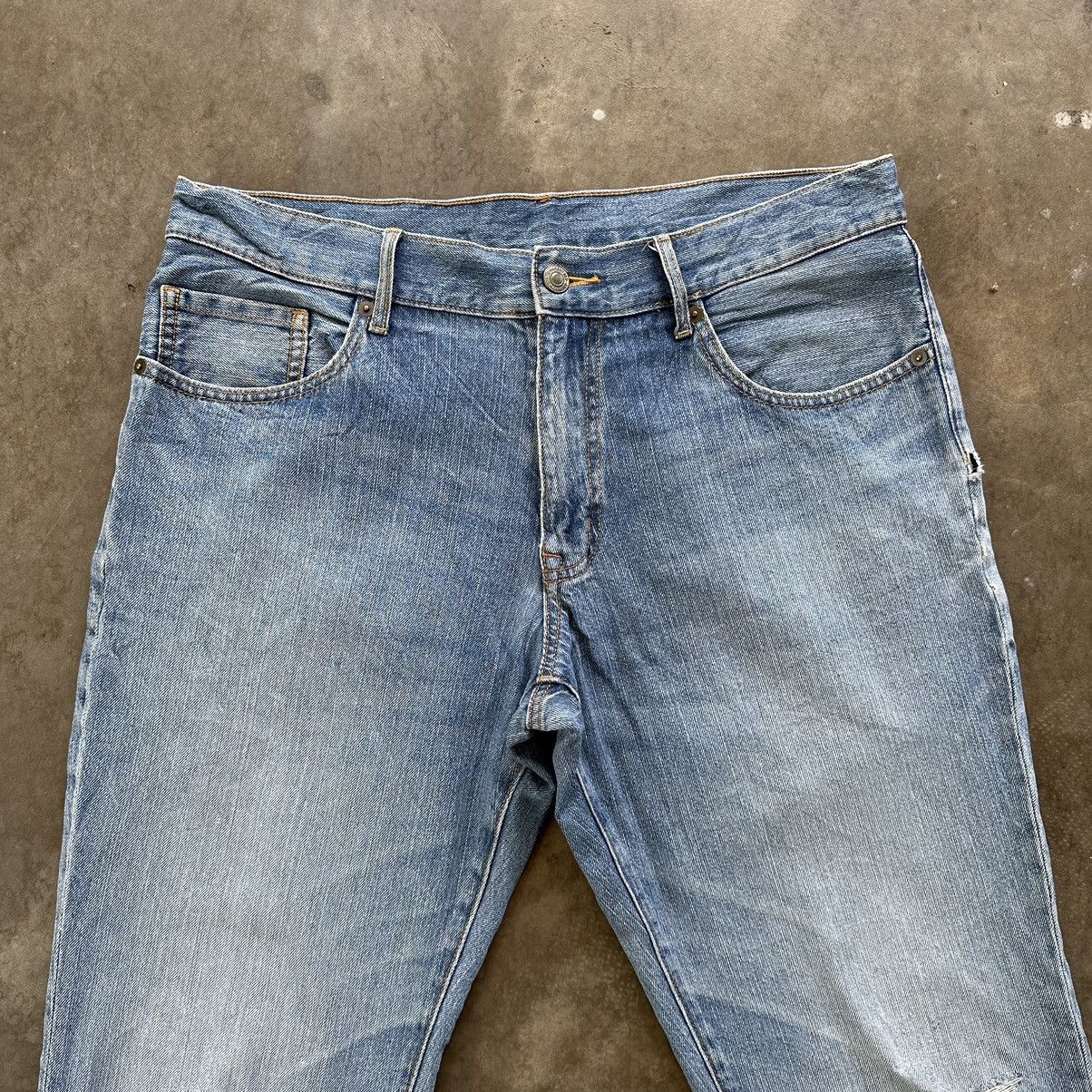 Japanese Brand Vintage Japanese Distressed Faded Jean Denim Pant W33 Size US 33 - 3 Thumbnail