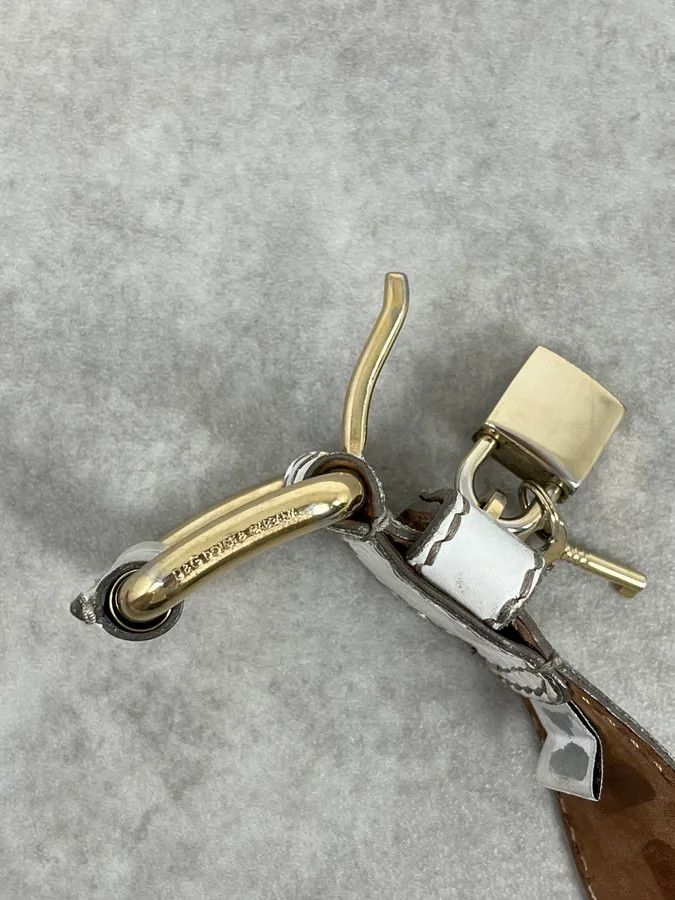 Dolce & Gabbana 2000s Dolce & Gabbana Lock Buckle White Leather Belt Size ONE SIZE - 6 Thumbnail