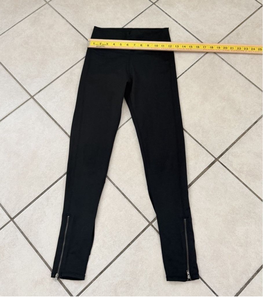 Fabletics FABLETICS + DEMI LOVATO LEGGING 26” BLACK ZIP FRONT SIZE XS Size 26" / US 2 / IT 38 - 2 Thumbnail
