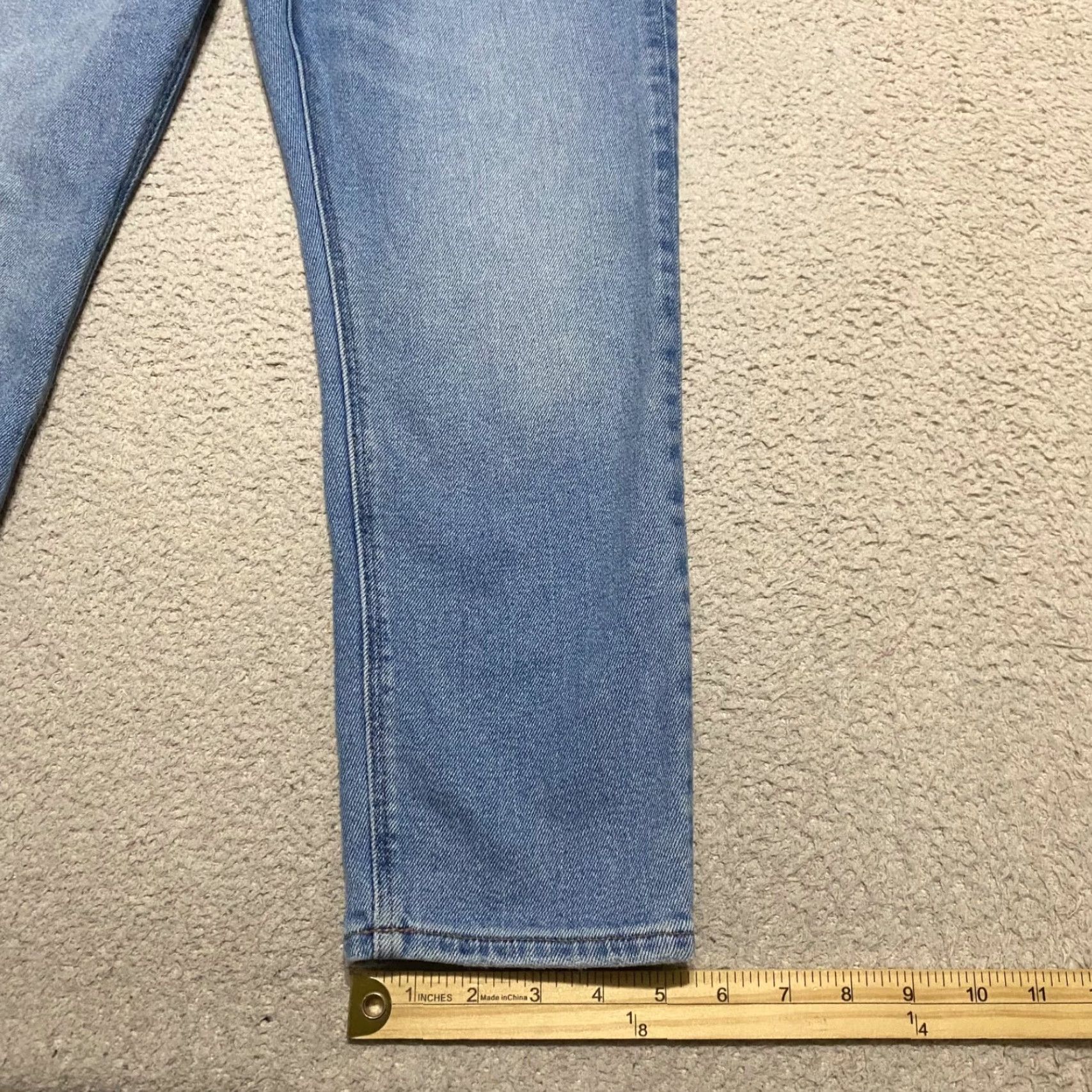 American Eagle Outfitters VINTAGE American Eagle Jeans Womens sz 2P Blue Denim Straight Distressed High Rise Mom Mens Girls Womens Size 42" / US 20 - 6 Thumbnail