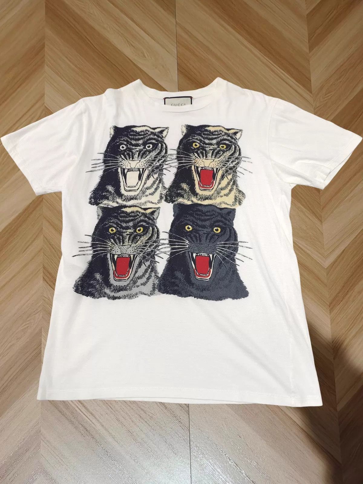 Gucci Gucci Animal Logo Print White Crewneck T-shirt Size S / US 4 / IT 40 - 1 Thumbnail
