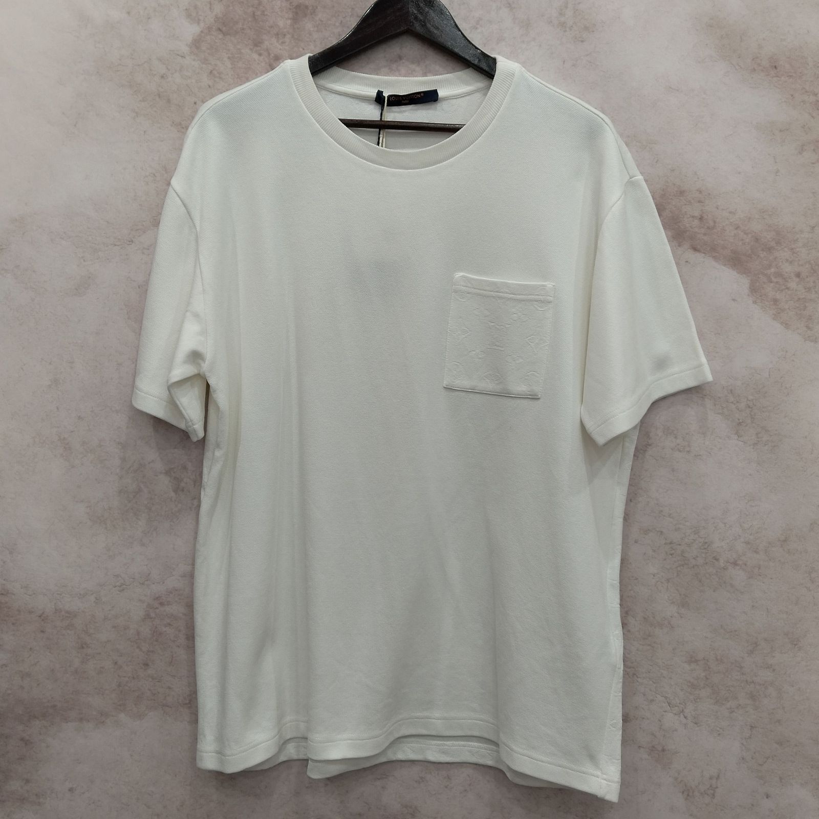 Louis Vuitton Louis Vuitton Monogram Pocket T-Shirt Size XL Size US XL / EU 56 / 4 - 1 Thumbnail