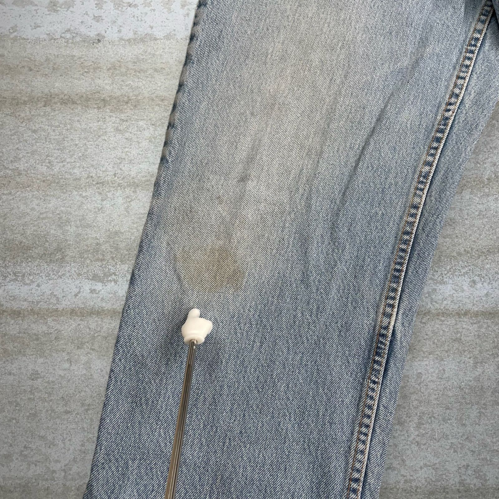 Levi's Vintage 90s Levis Jeans 550 34x30 Relaxed Light Wash Denim Size US 34 / EU 50 - 6 Thumbnail
