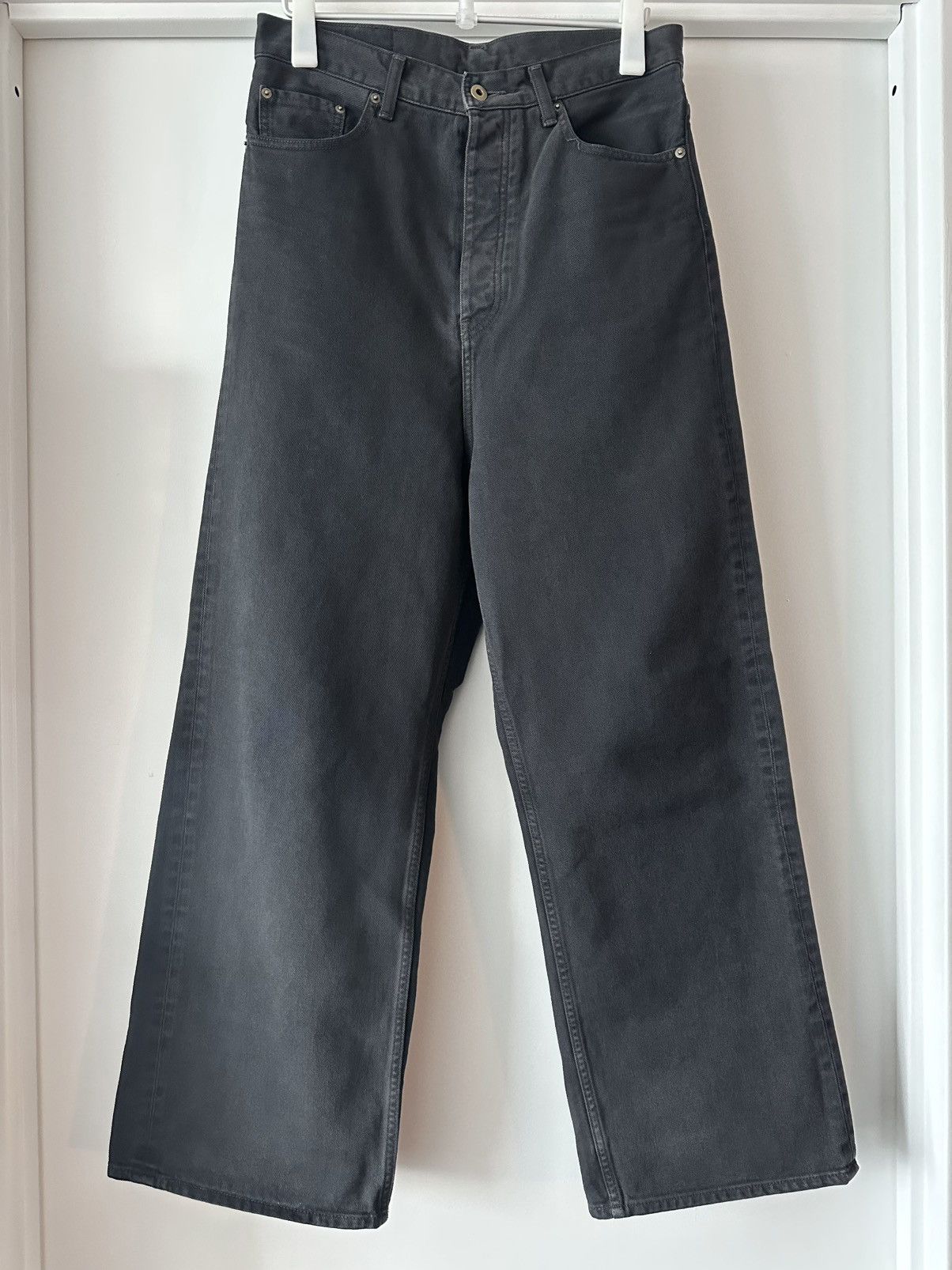 パンツ Vuja De Luke PL Denim Mudwash Vuja De VUJADE LUKE PL BAGGY JEANS IN MUDWASH BLACK | Grailed