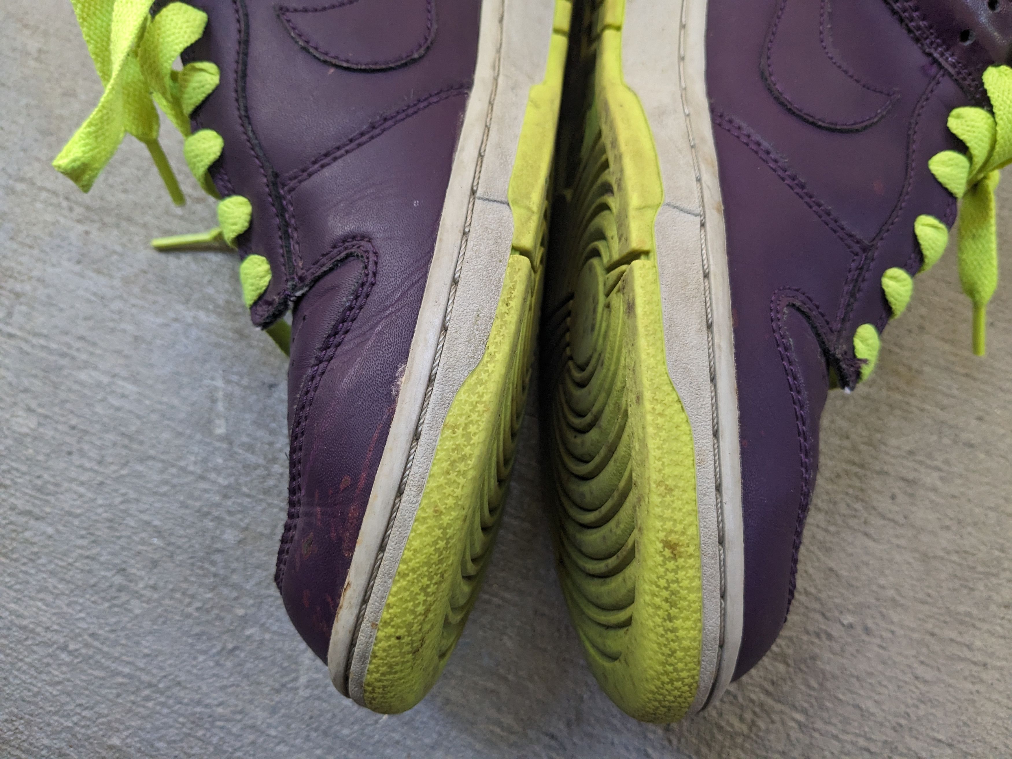 Nike Nike Dunk Low CL Joker Purple Leather Neon Green 318020-551 Size US 9.5 / EU 42-43 - 12 Thumbnail