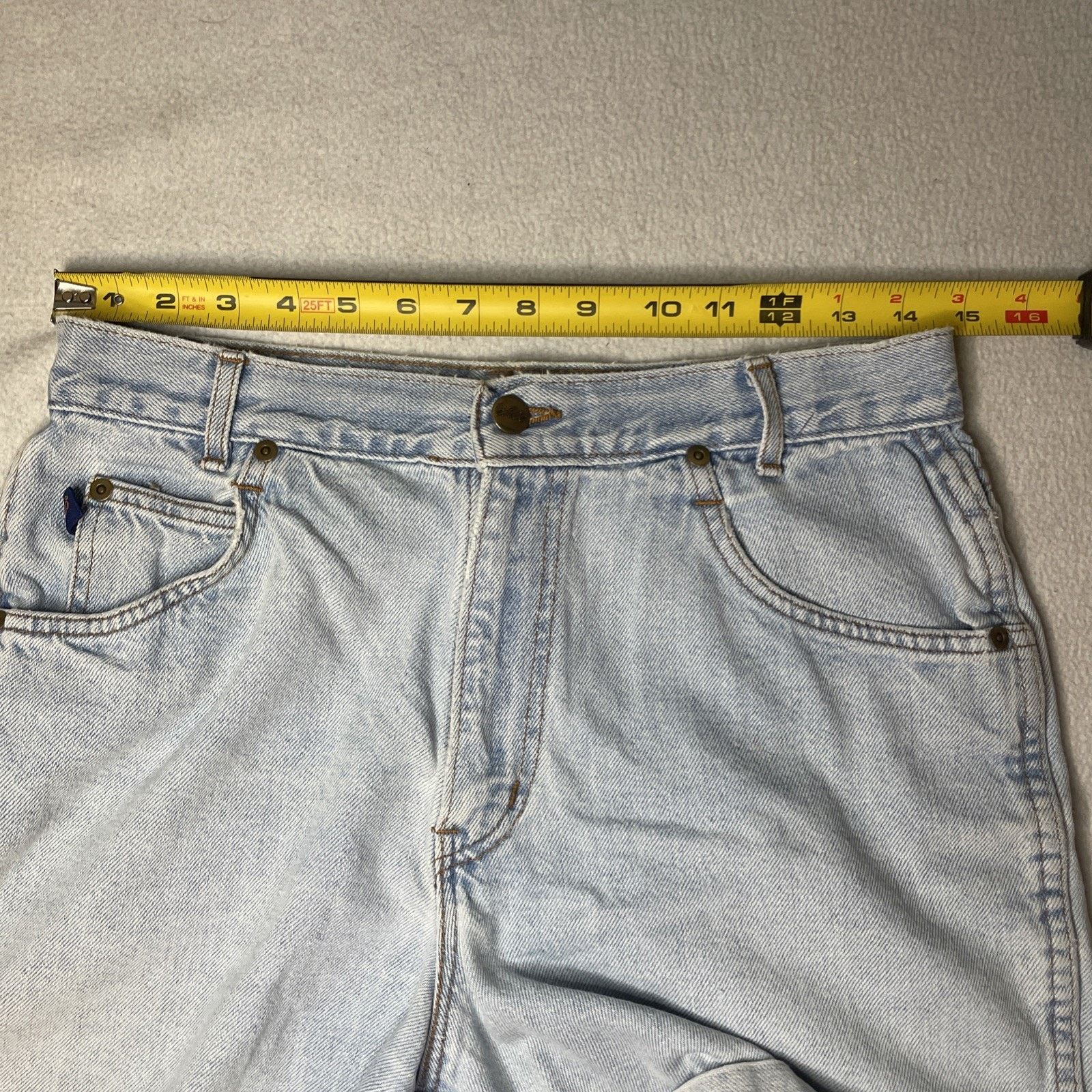 Other VTG 90s Chic Denim Shorts Size 13 High Waisted Light Wash Size 34" / US 12 / IT 48 - 8 Thumbnail