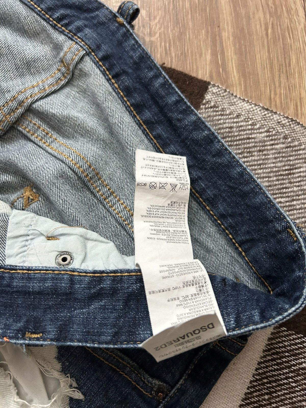 Dsquared2 Dsquared2 painted distressed drip y2l jeans mens 🥷🥷🥷 Size US 30 / EU 46 - 7 Thumbnail