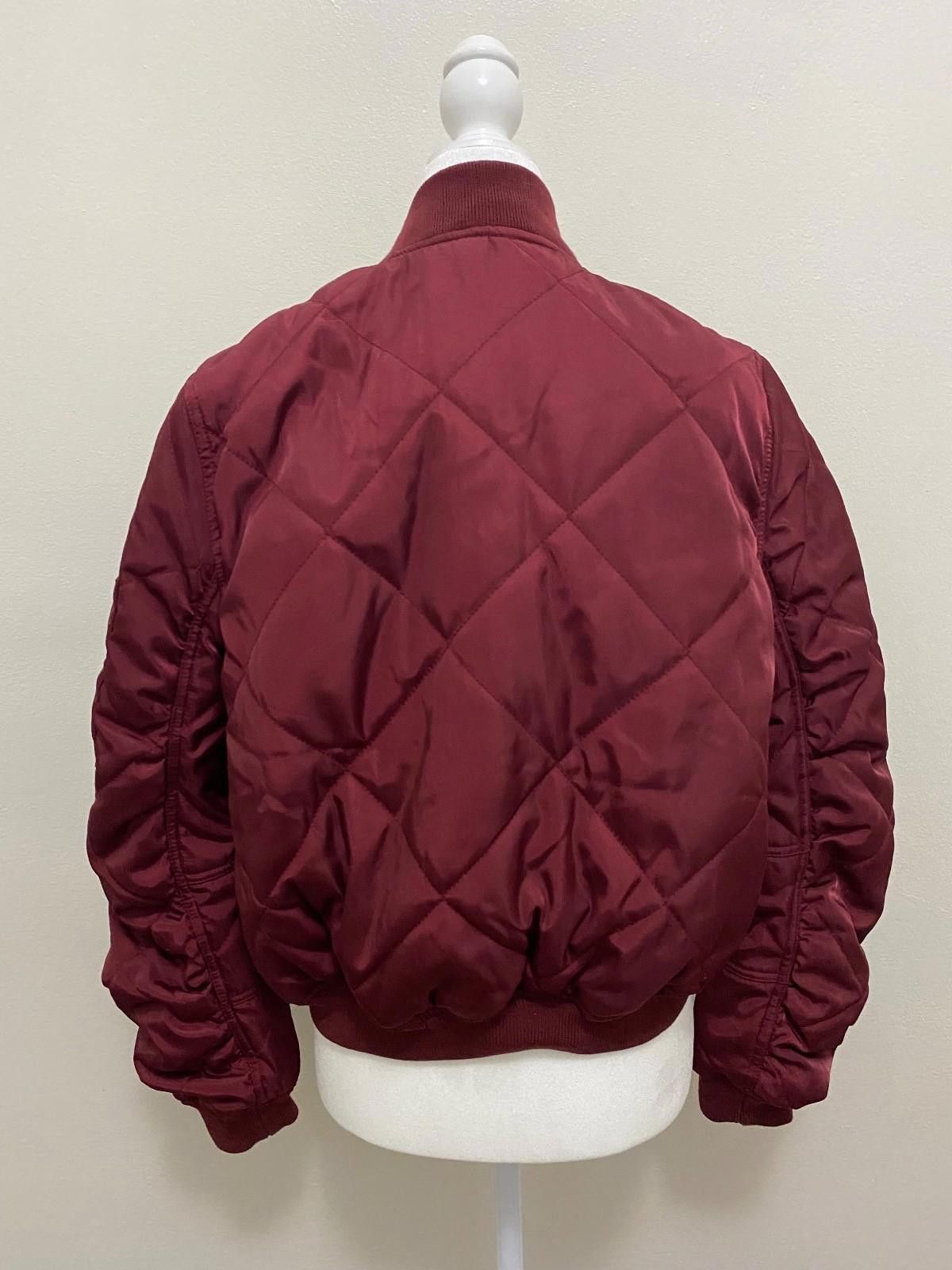 Lulus LULUS Quilted Bomber Jacket in Burgundy (X-SMALL) Size XS / US 0-2 / IT 36-38 - 8 Thumbnail