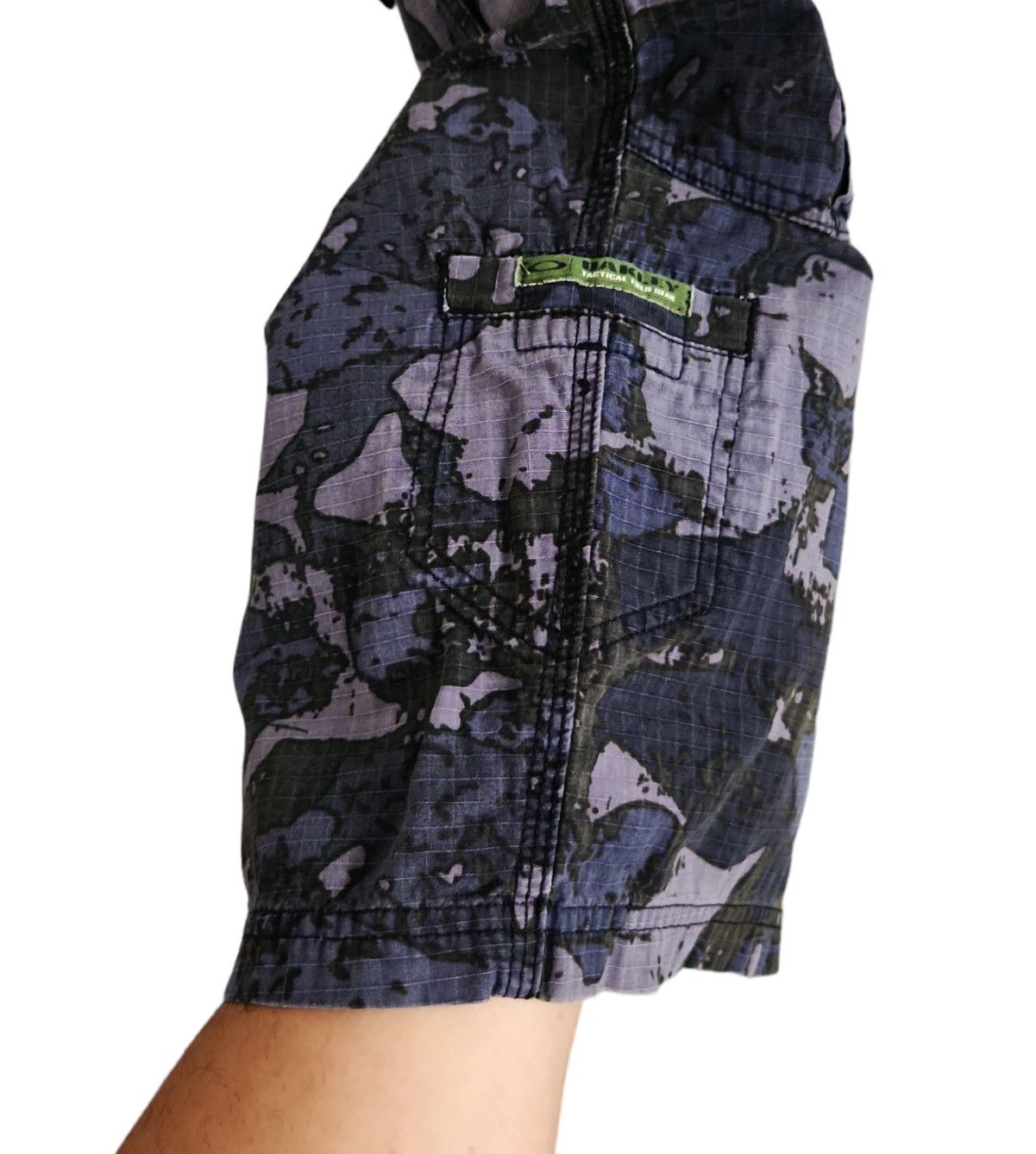 Oakley OAKLEY VTG CAMOUFLAGE CARGO SHORT Night Camo Shorts Tactical Size US 36 / EU 52 - 4 Thumbnail
