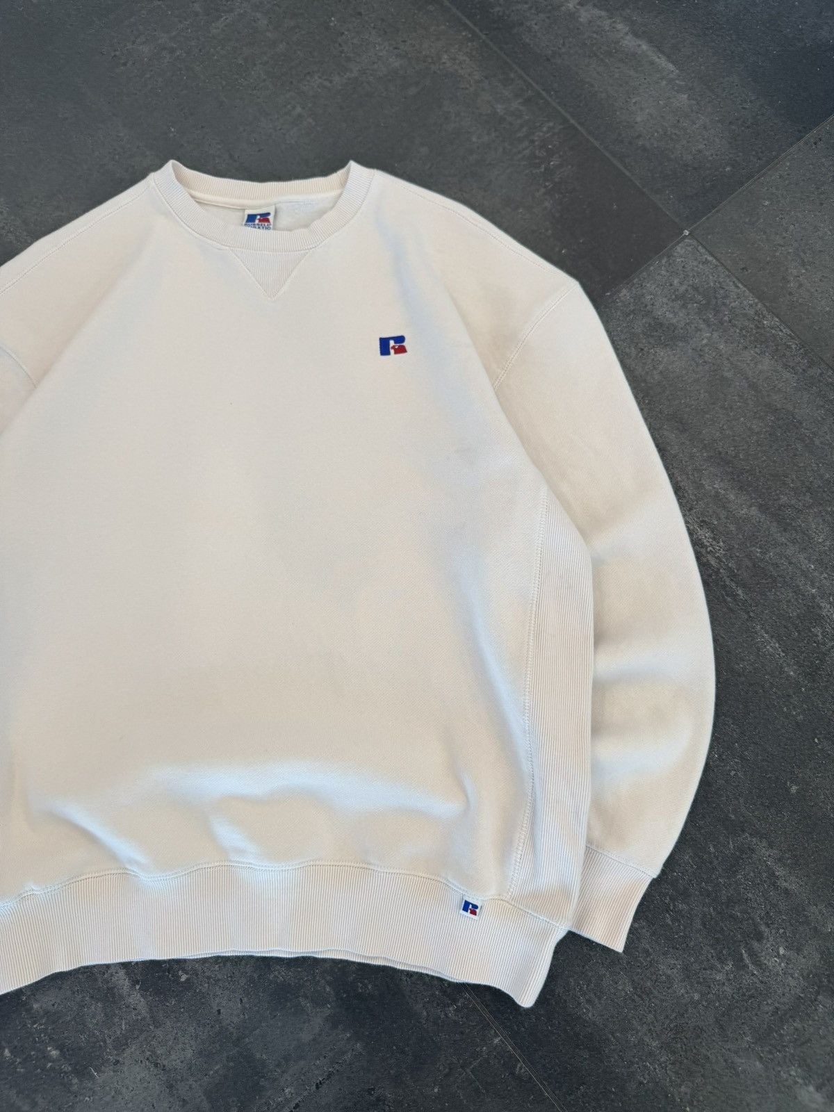 Russell Athletic Vintage Y2K Russell Athletic Crewneck Sweatshirt Size US XL / EU 56 / 4 - 3 Thumbnail