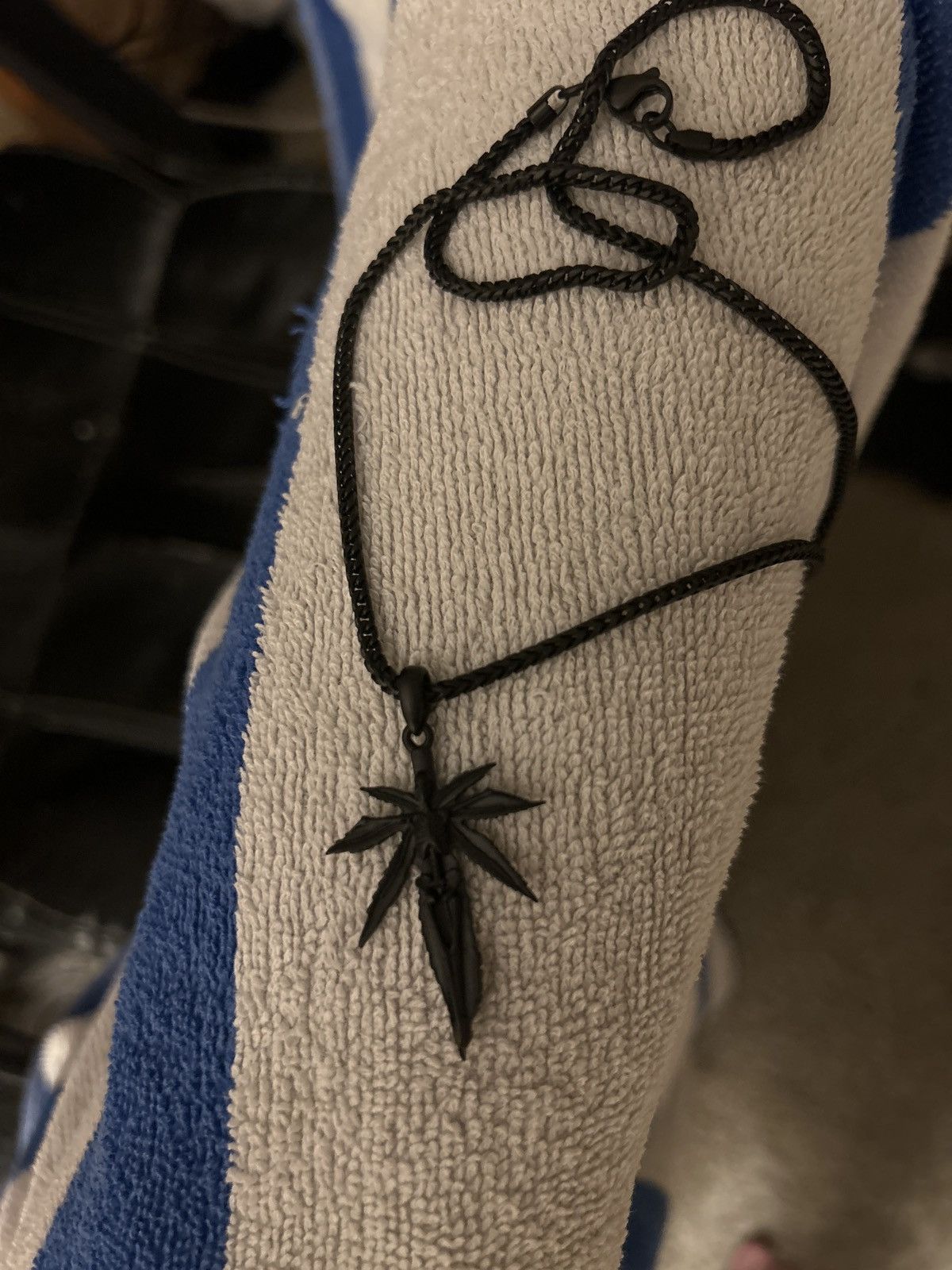 Flatbush Zombies Flatbush Zombies Crucifix Chain Size ONE SIZE - 2 Thumbnail