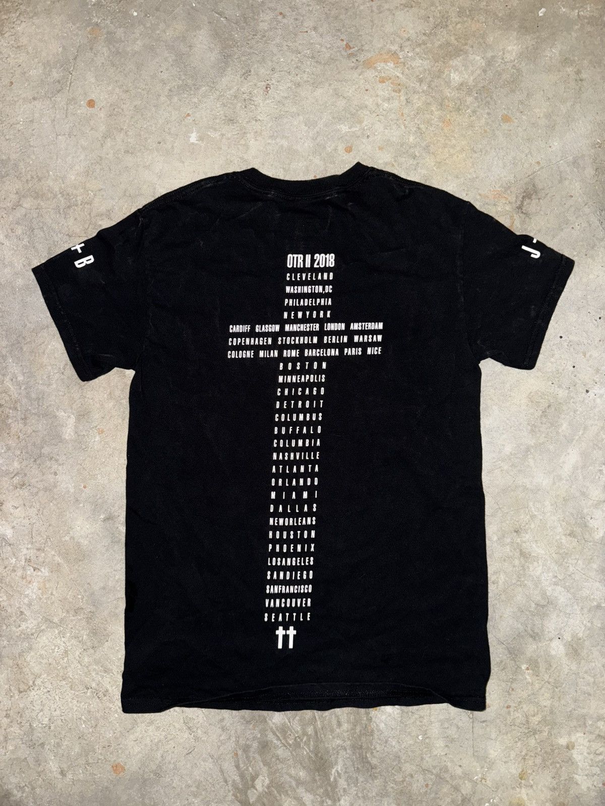 Jay-Z Jay-Z & Beyoncé “On the Run II” (OTR II) 2018 tour Size US S / EU 44-46 / 1 - 2 Thumbnail