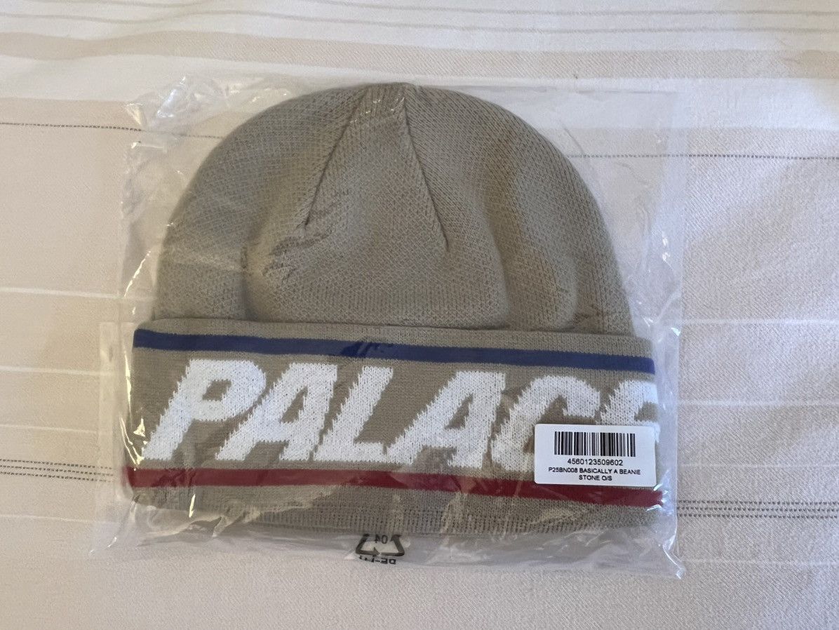 Palace Palace BASICALLY A BEANIE STONE Logo hat cap Size ONE SIZE - 3 Thumbnail