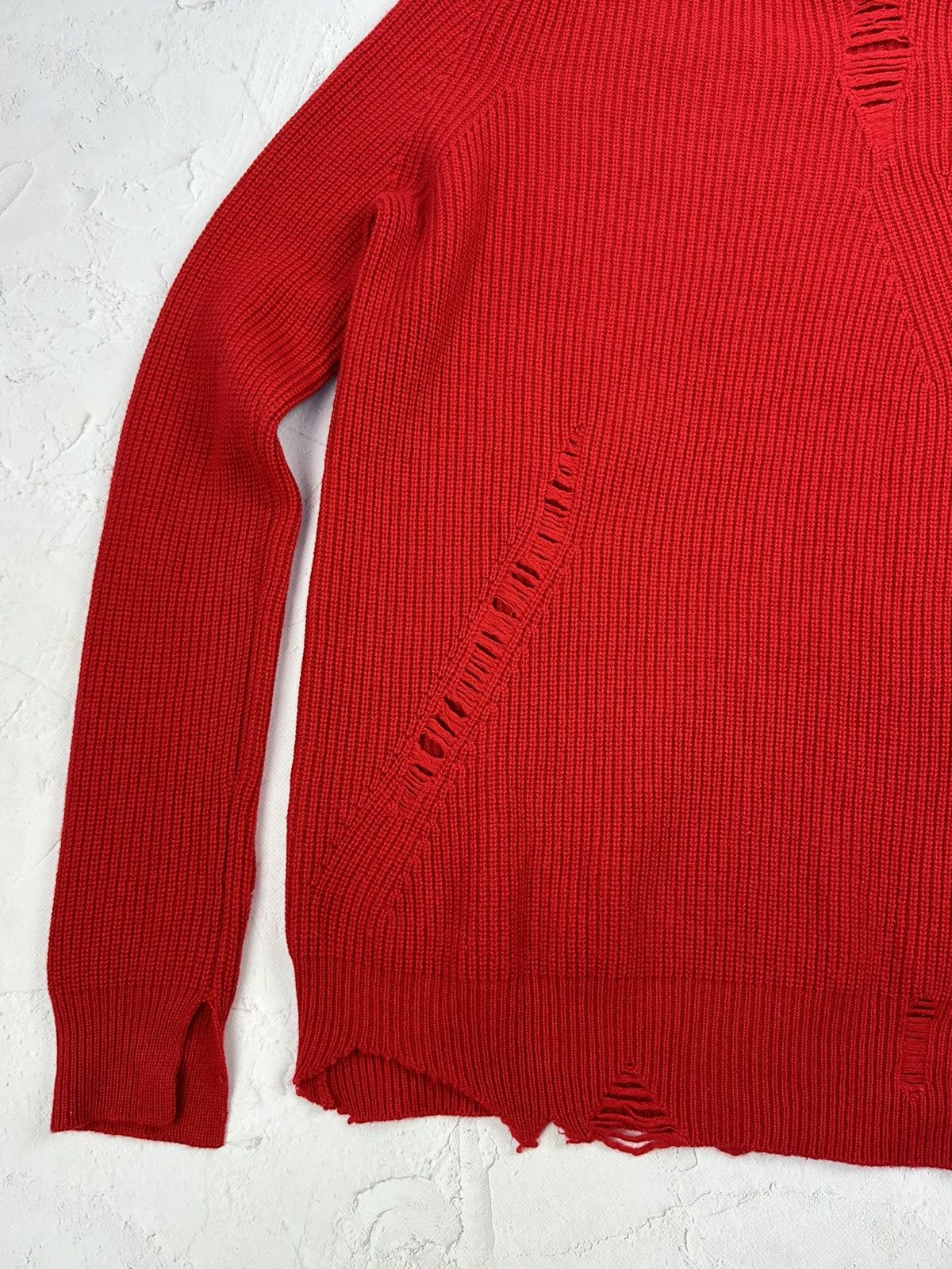 Helmut Lang × Vintage Helmut Lang Distressed Knit Red Sweater Size US M / EU 48-50 / 2 - 7 Thumbnail