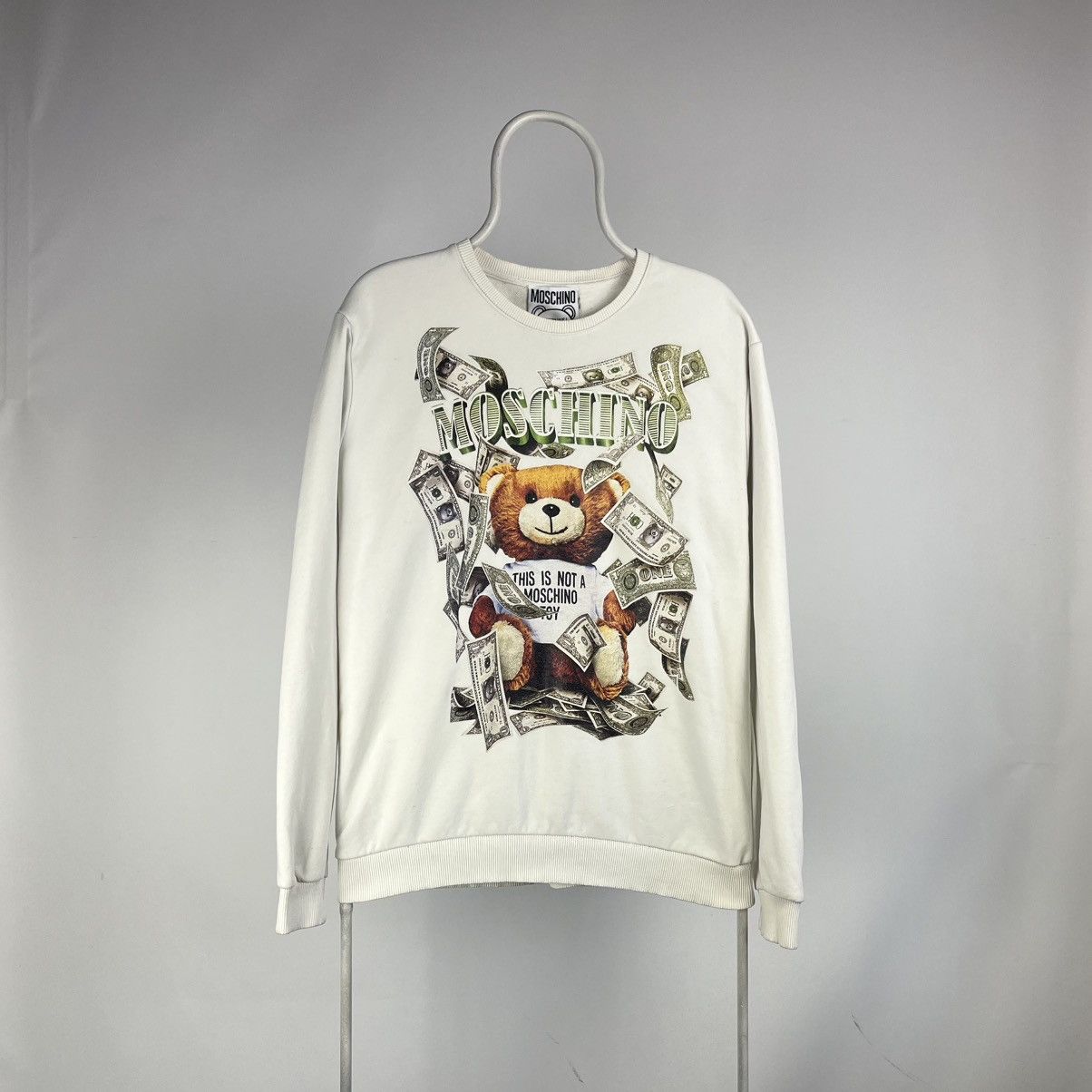 Moschino Moschino couture milano sweatshirt size XLarge Size US XL / EU 56 / 4 - 1 Thumbnail