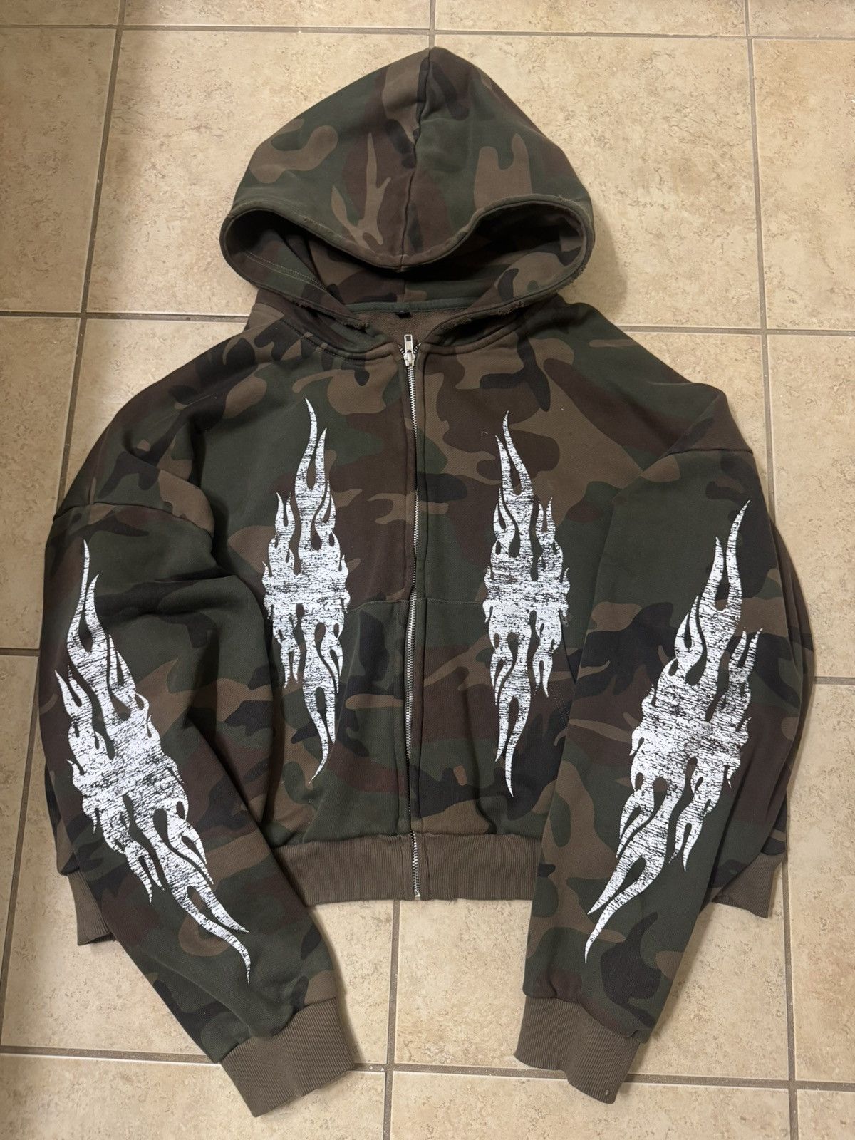 Other Madmaxhours camo hoodie size L Size US L / EU 52-54 / 3 - 3 Thumbnail