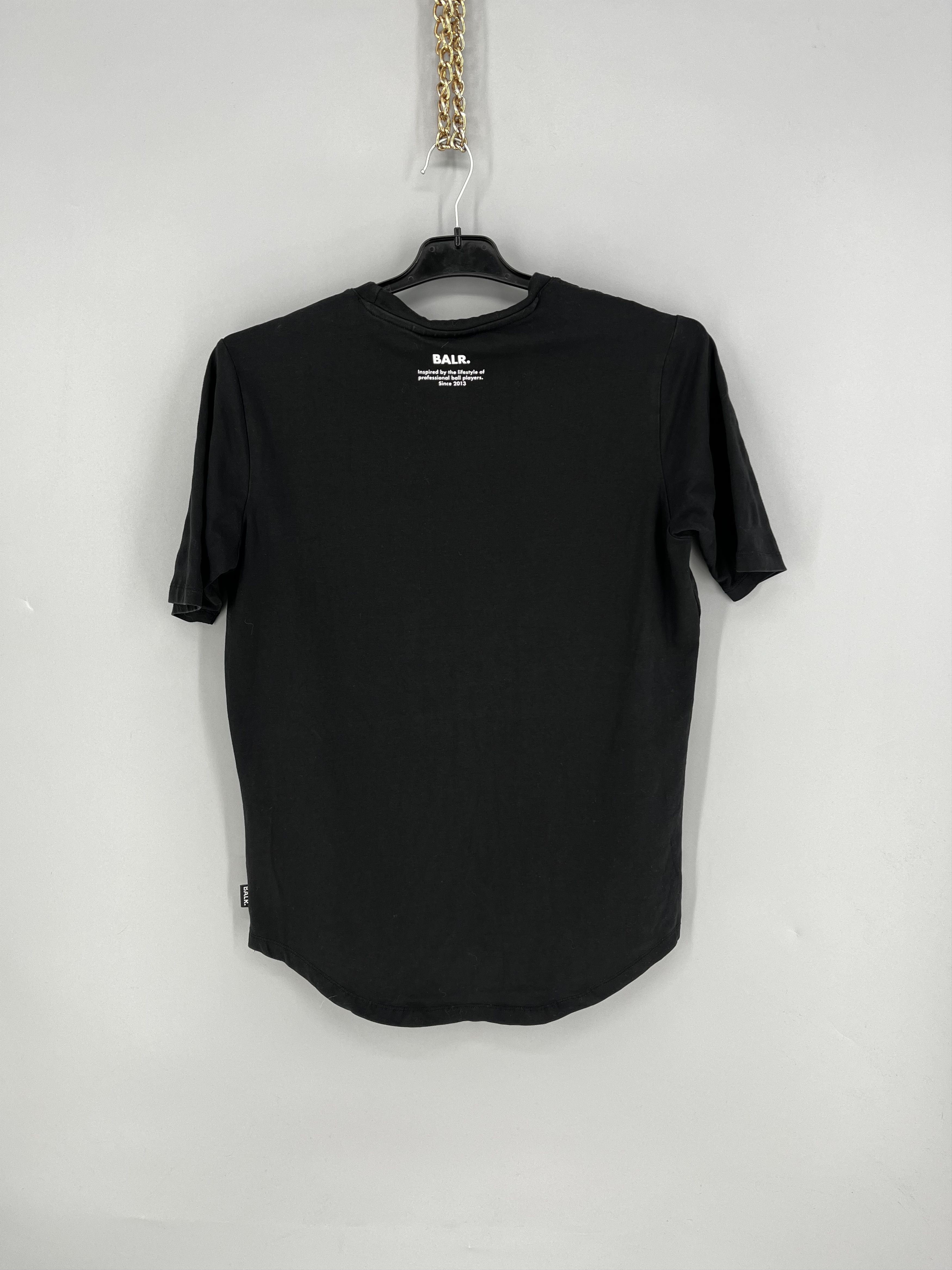 Japanese Brand Vintage BALR Fit Tee Big Logo Streetwear Style Size US S / EU 44-46 / 1 - 9 Thumbnail