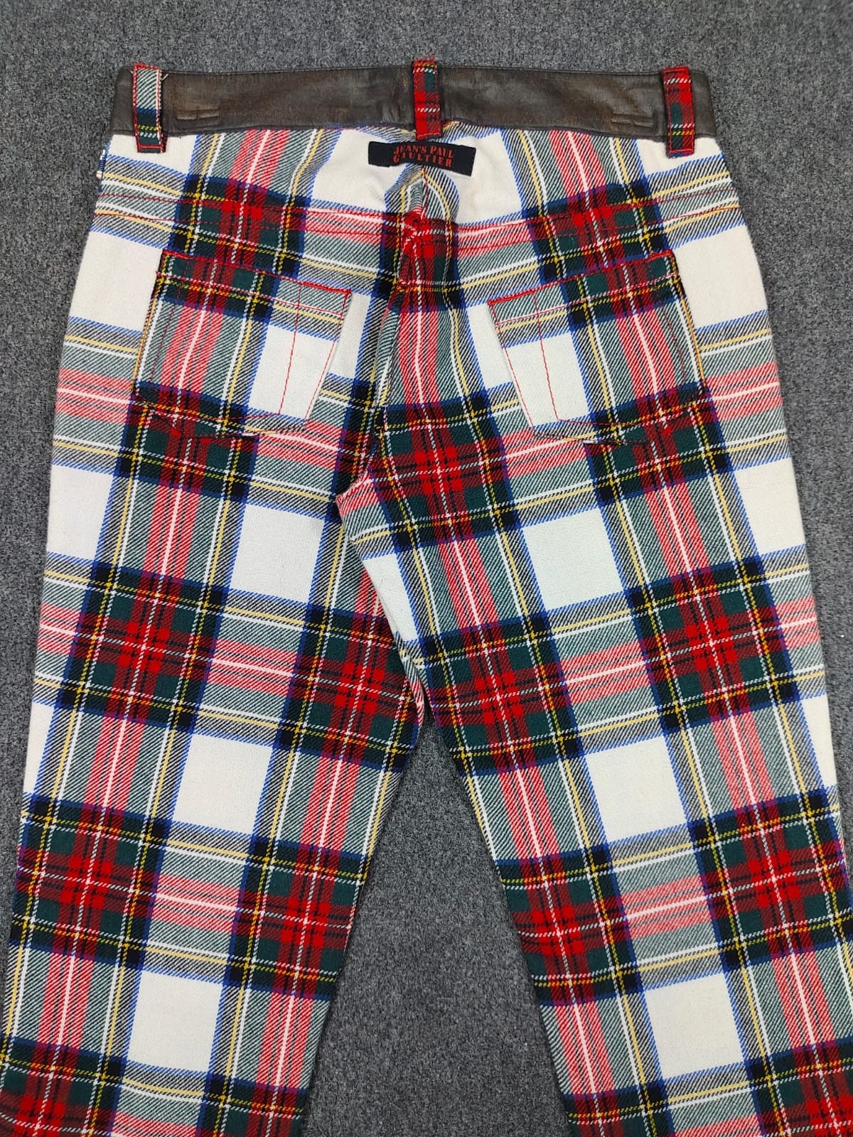 Jean Paul Gaultier 💥JPG Femme Tartan Plaid Leopard Panel Cropped Bondage Pants Size 40" / US 18 - 4 Thumbnail