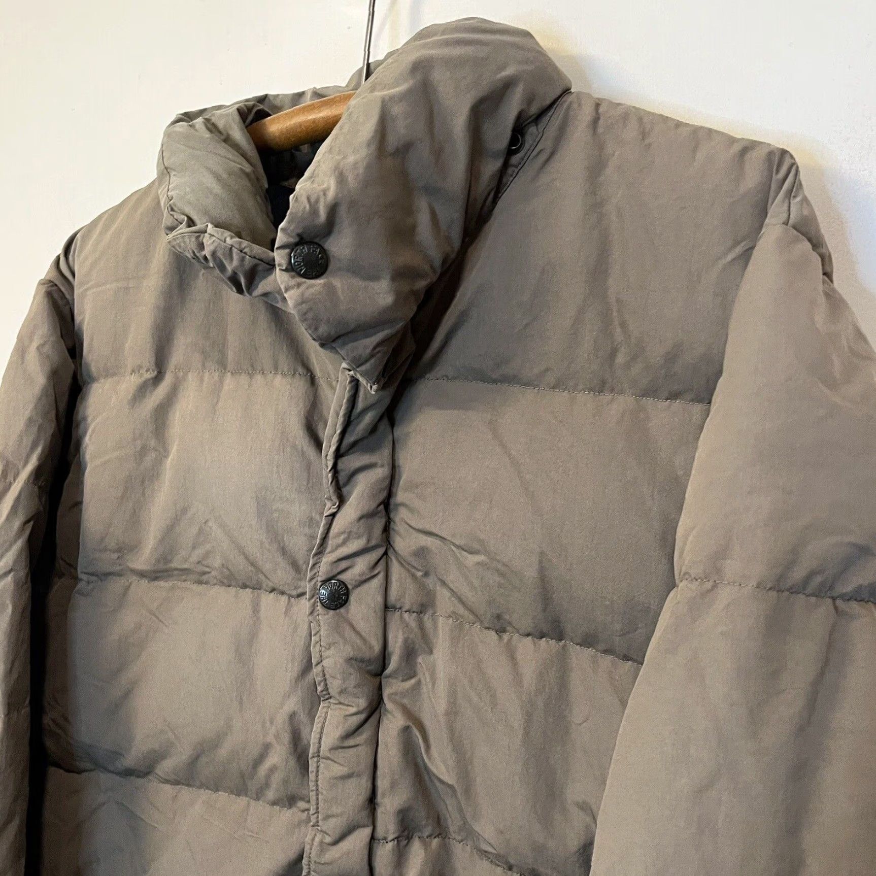 The North Face Vintage North Face Goose Down Grey Puffer Jacket Size Medium Size US M / EU 48-50 / 2 - 2 Thumbnail