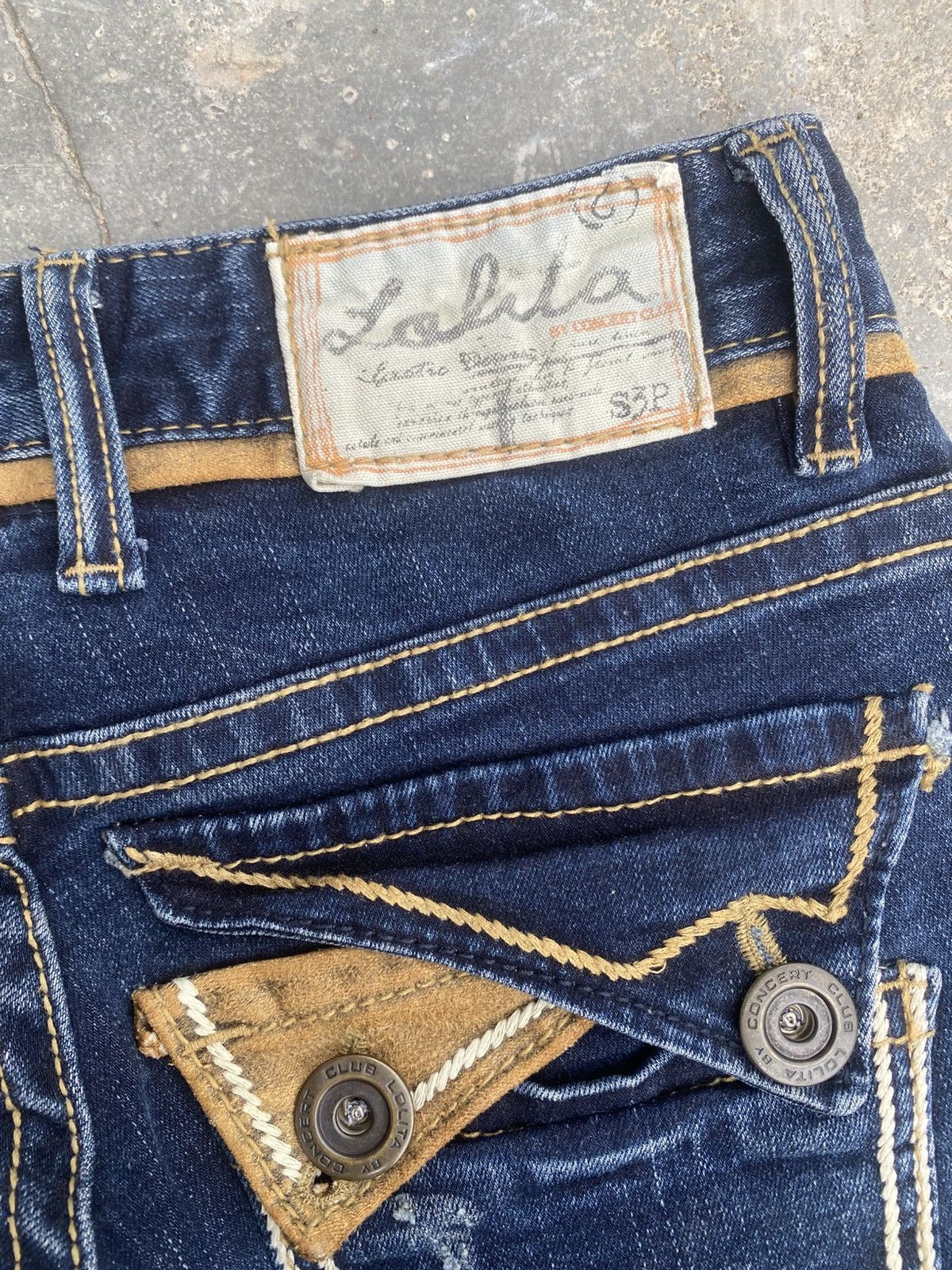 Japanese Brand LOLITA Beautifully Seasoned Skinny Jeans Size US 26 / EU 42 - 8 Thumbnail