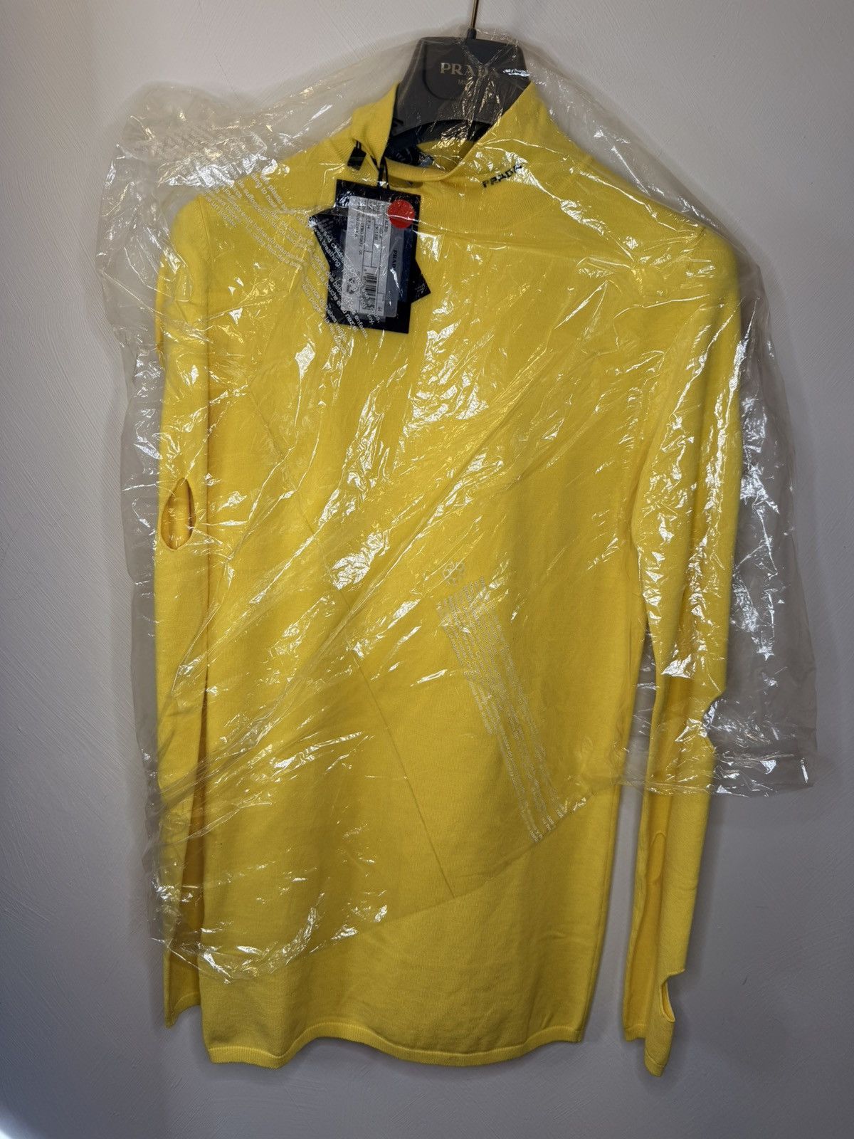 Prada NWT Prada Yellow Openwork Viscose Turtleneck Logo Top Sz 44 Size M / US 6-8 / IT 42-44 - 4 Thumbnail