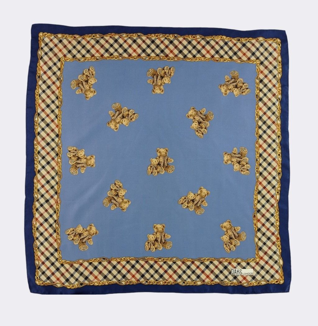 DAKS Vintage Daks London Handkerchief Neckerchief Bandana H124E Size ONE SIZE - 1 Thumbnail