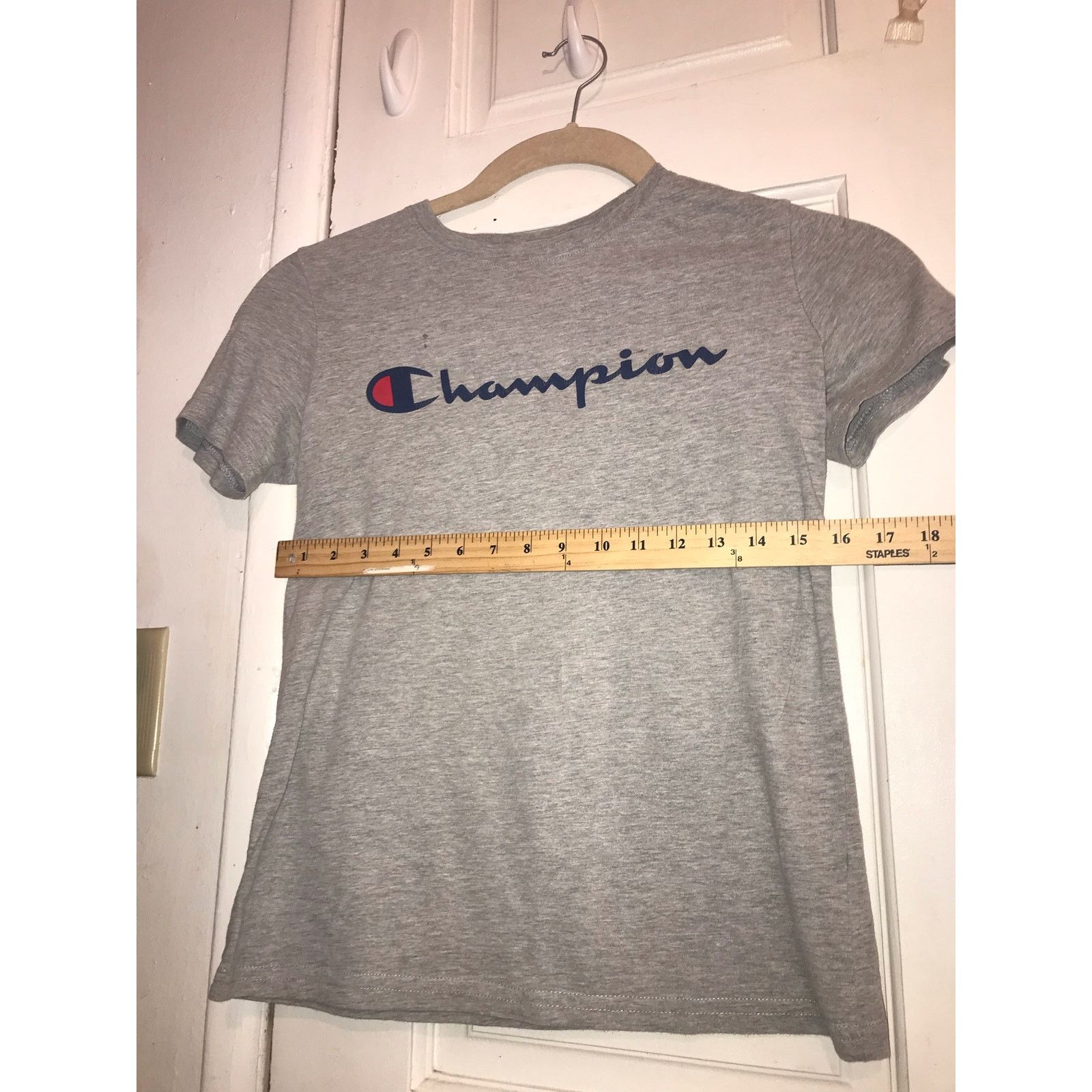 Champion Champion T-Shirt Boy’s Large Gray Graphic Logo Short Sleeve Size US L / EU 52-54 / 3 - 12 Thumbnail