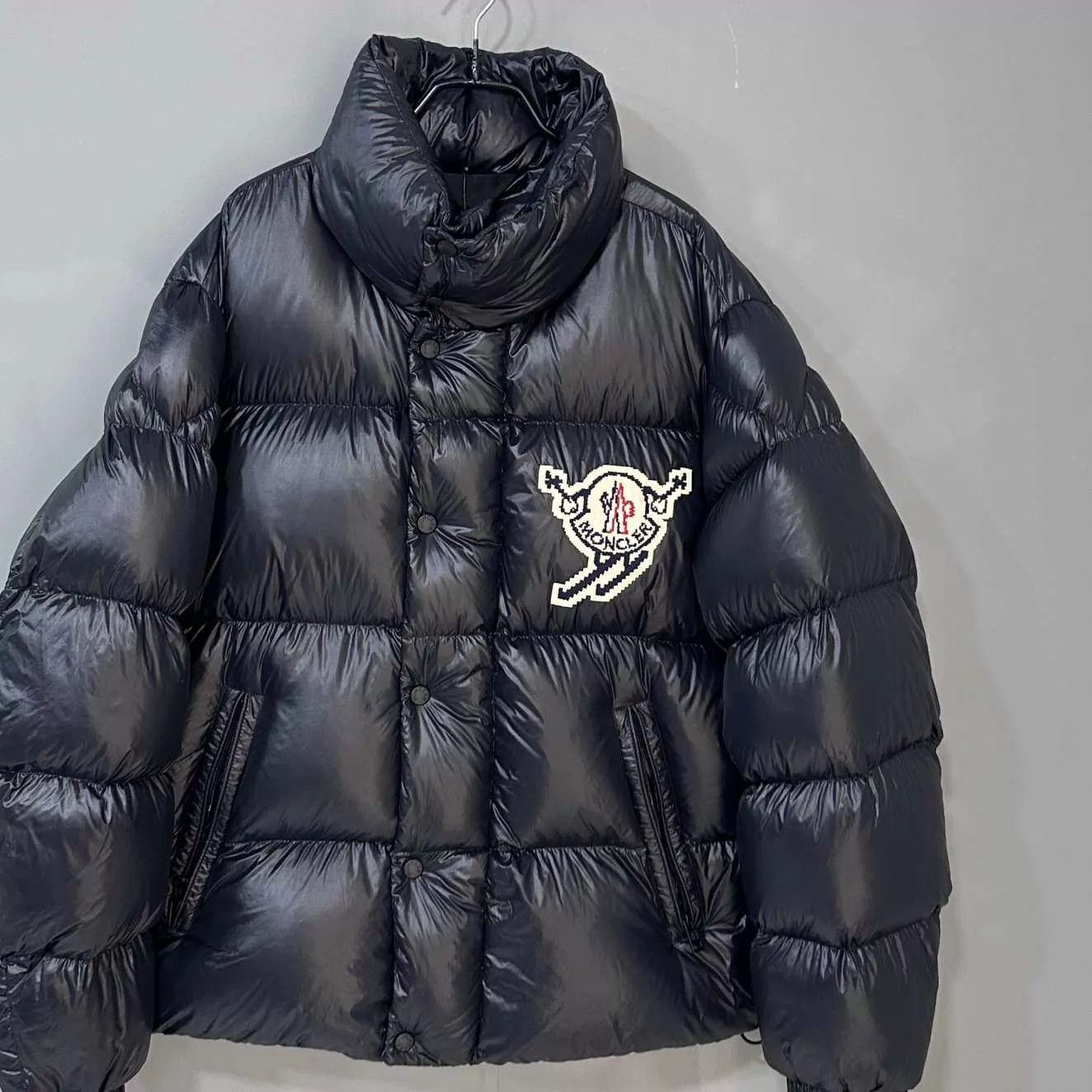 Moncler Moncler Logo Stand Collar Down Jacket 3 (99 New) Size M / US 6-8 / IT 42-44 - 2 Thumbnail