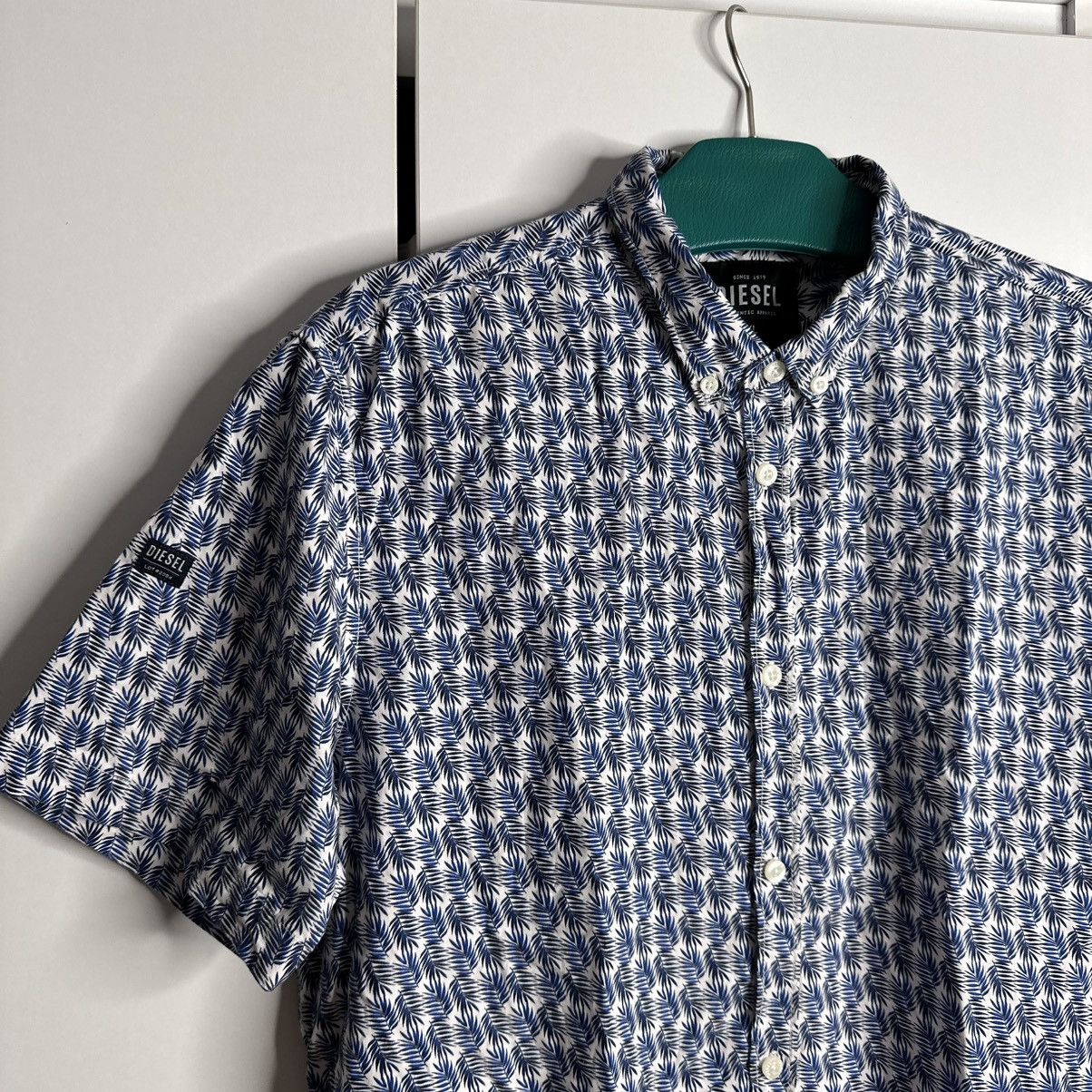 Designer × Diesel Diesel Vintage T-shirt Rare Japan Style Size US XL / EU 56 / 4 - 2 Thumbnail