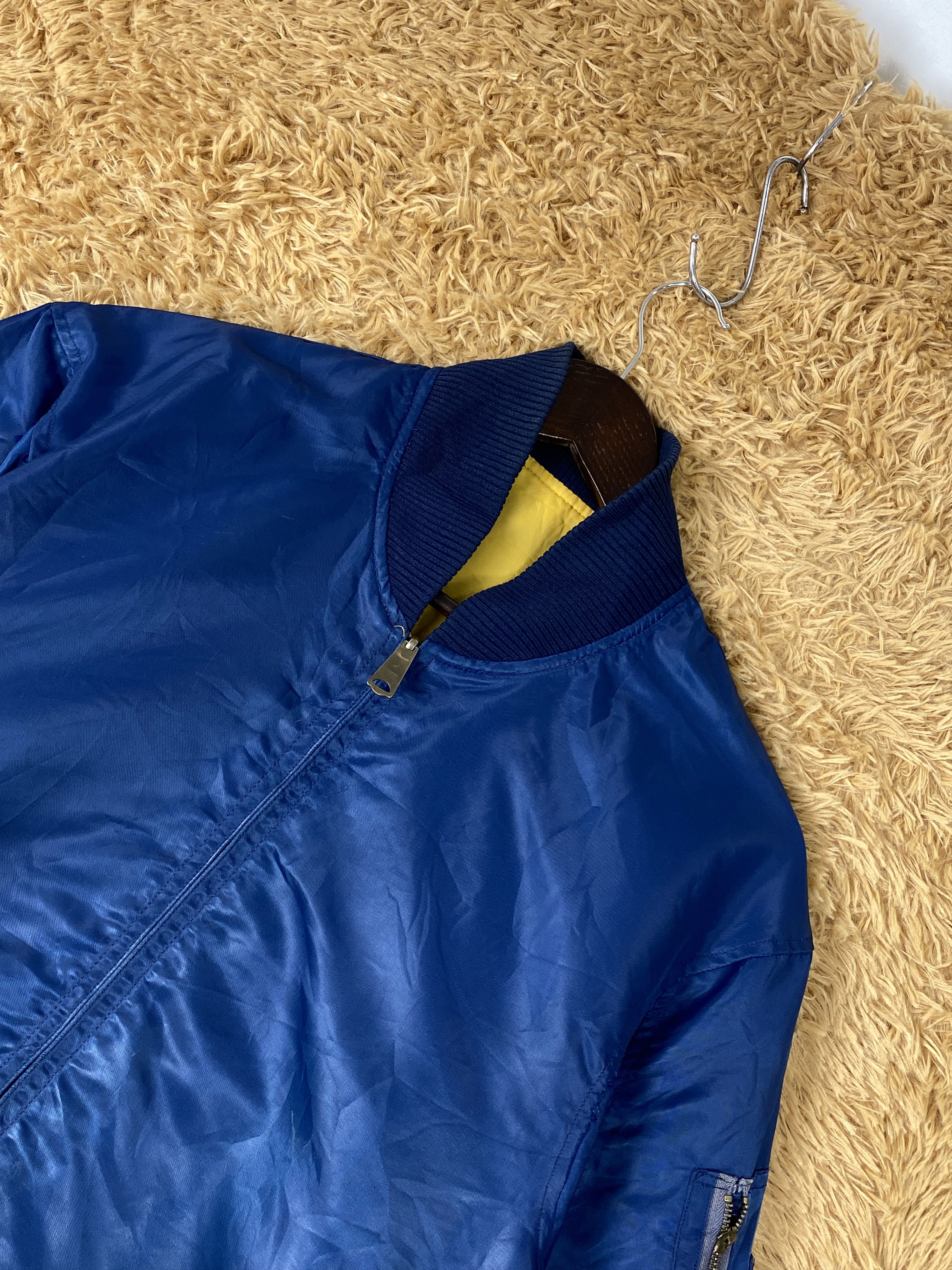 Japanese Brand Vintage Japanese Brand Reversible Bombers Jacket J1878 Size US S / EU 44-46 / 1 - 10 Thumbnail