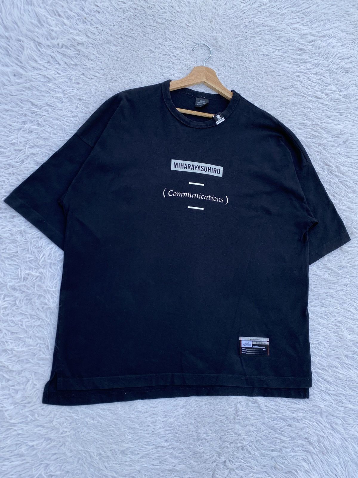 GU × Maison MIHARA YASUHIRO Rare Miharaya Suhiro (Communications) Black Tshirt Size US L / EU 52-54 / 3 - 3 Thumbnail