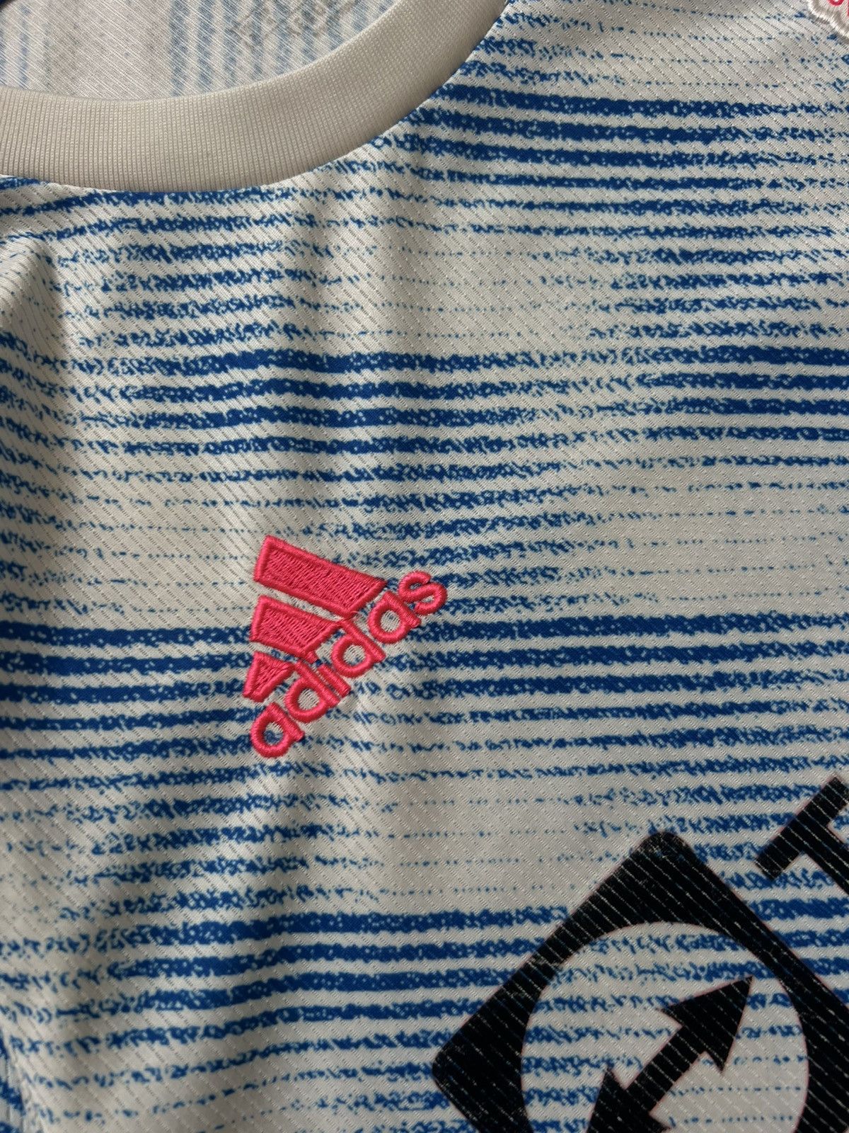 Adidas Manchester United 21/22 Away Football Shirt Adidas Size M Size US M / EU 48-50 / 2 - 4 Thumbnail