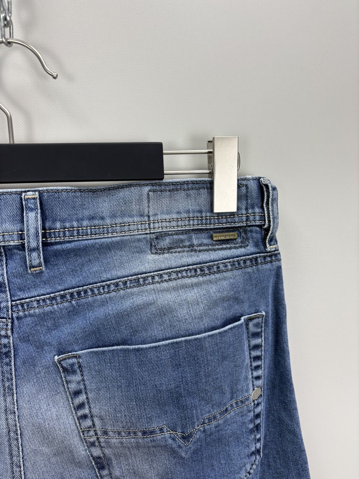 Diesel Mens jeans Diesel Size 32 Color Blue Size US 32 / EU 48 - 8 Thumbnail