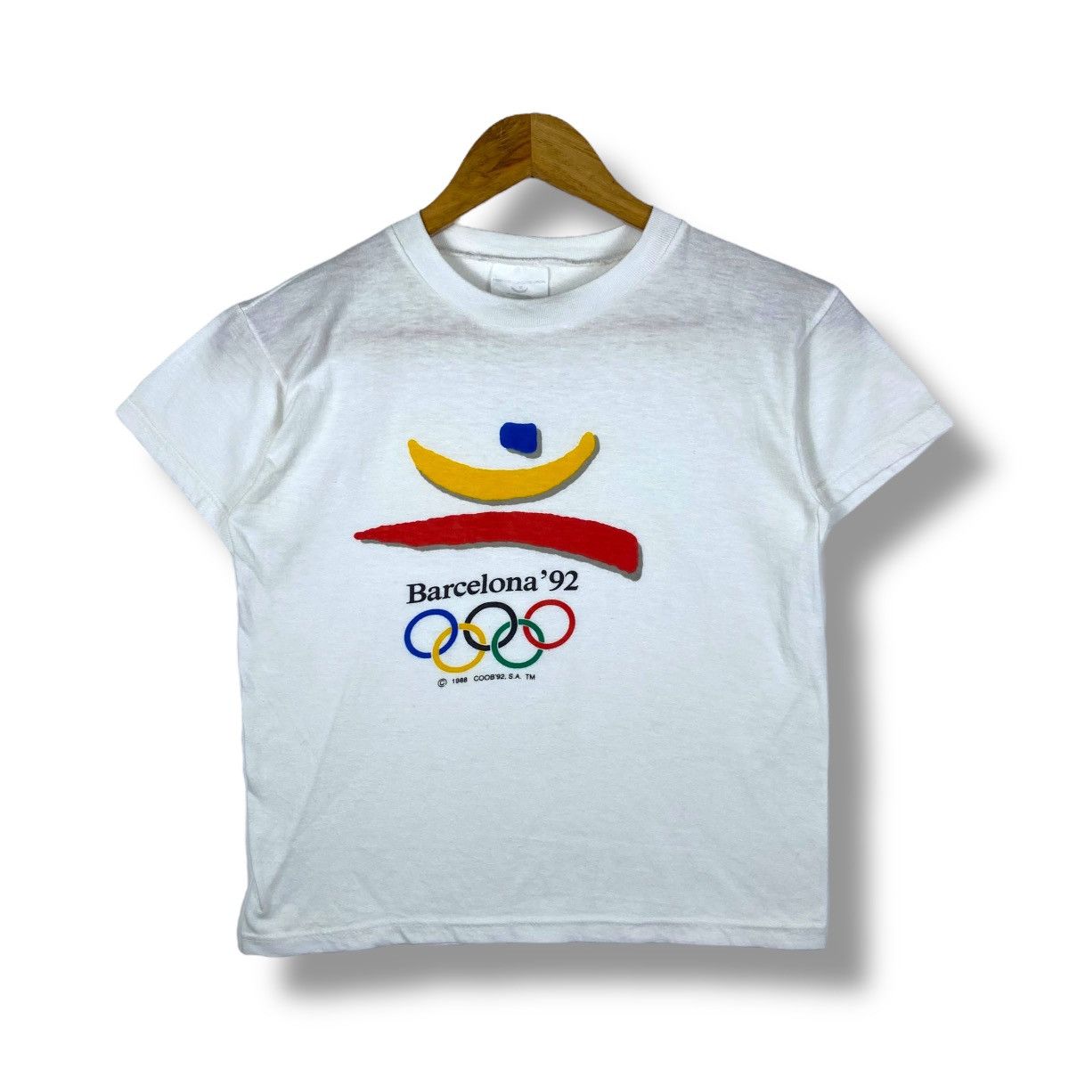 Vintage Vintage OLYMPIC BARCELONA 1992 Graphic Women Tops Tee Shirt Size US S / EU 44-46 / 1 - 1 Thumbnail