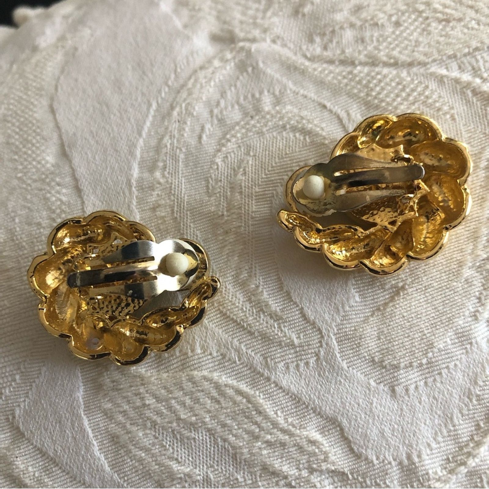 Vintage Vintage dual teal blue pearl gold swirl clip on earrings Size ONE SIZE - 3 Thumbnail