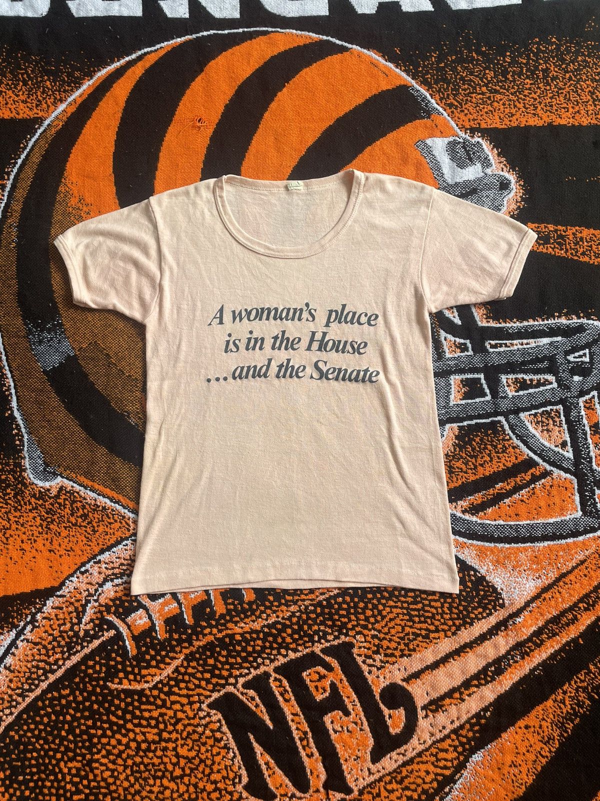 Vintage Vintage A Woman’s Place Is In The House And The Senate Size US M / EU 48-50 / 2 - 2 Thumbnail
