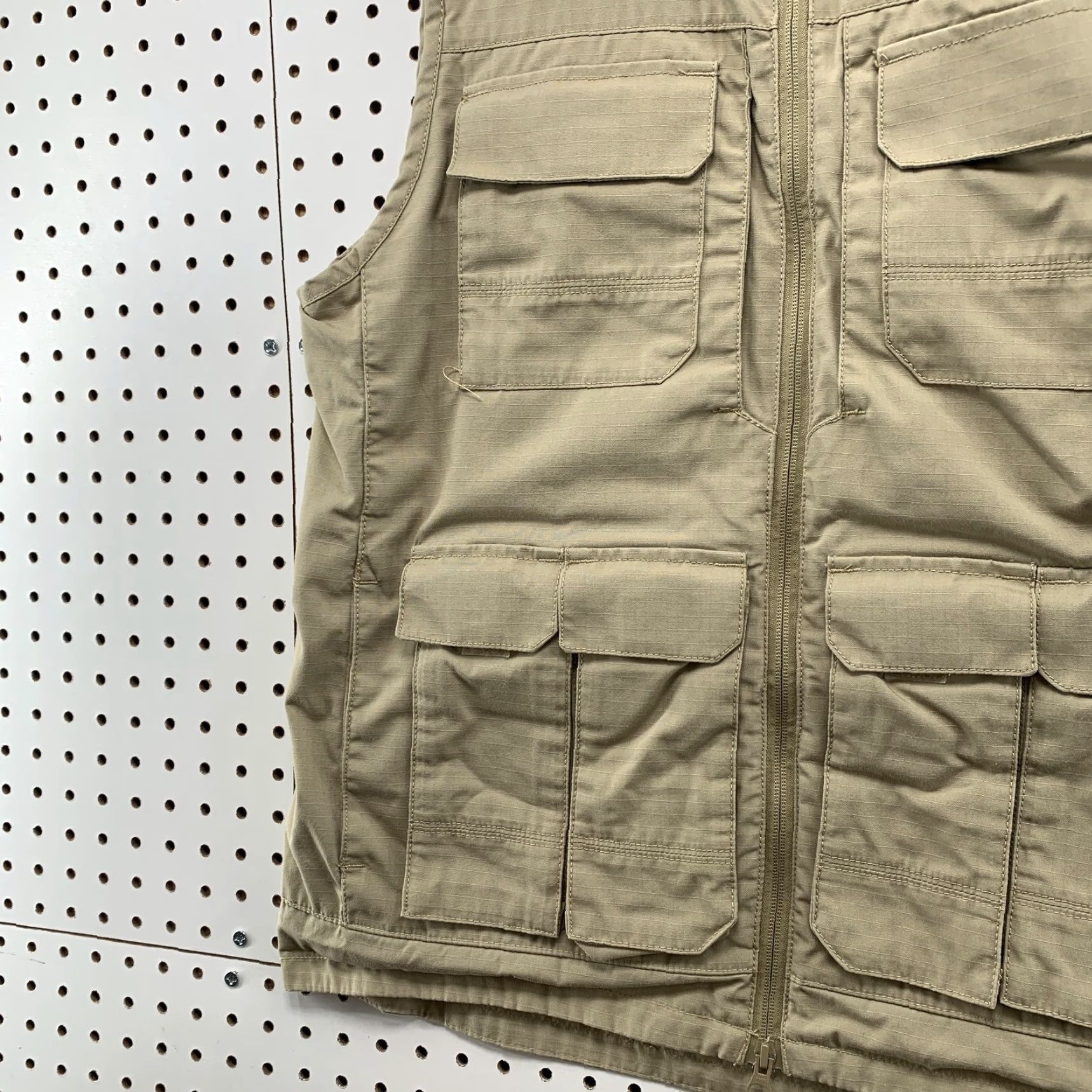 Vintage 5.11 Tactical Series Vest Mens Medium Khaki Safari Fishing Photograpy Size US M / EU 48-50 / 2 - 3 Thumbnail