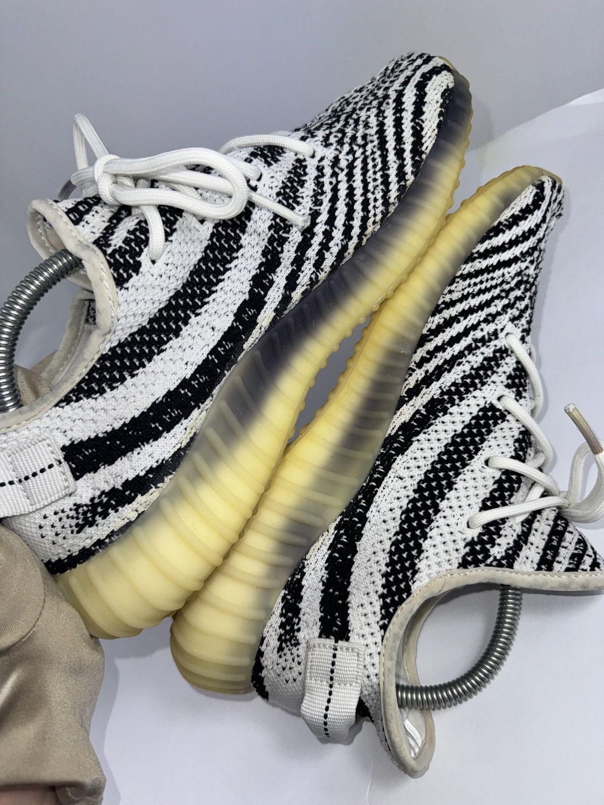 Yeezy ADIDAS YEEZY BOOST 350 V2 ZEBRA SNEAKERS Size US 9.5 / EU 42-43 - 5 Thumbnail