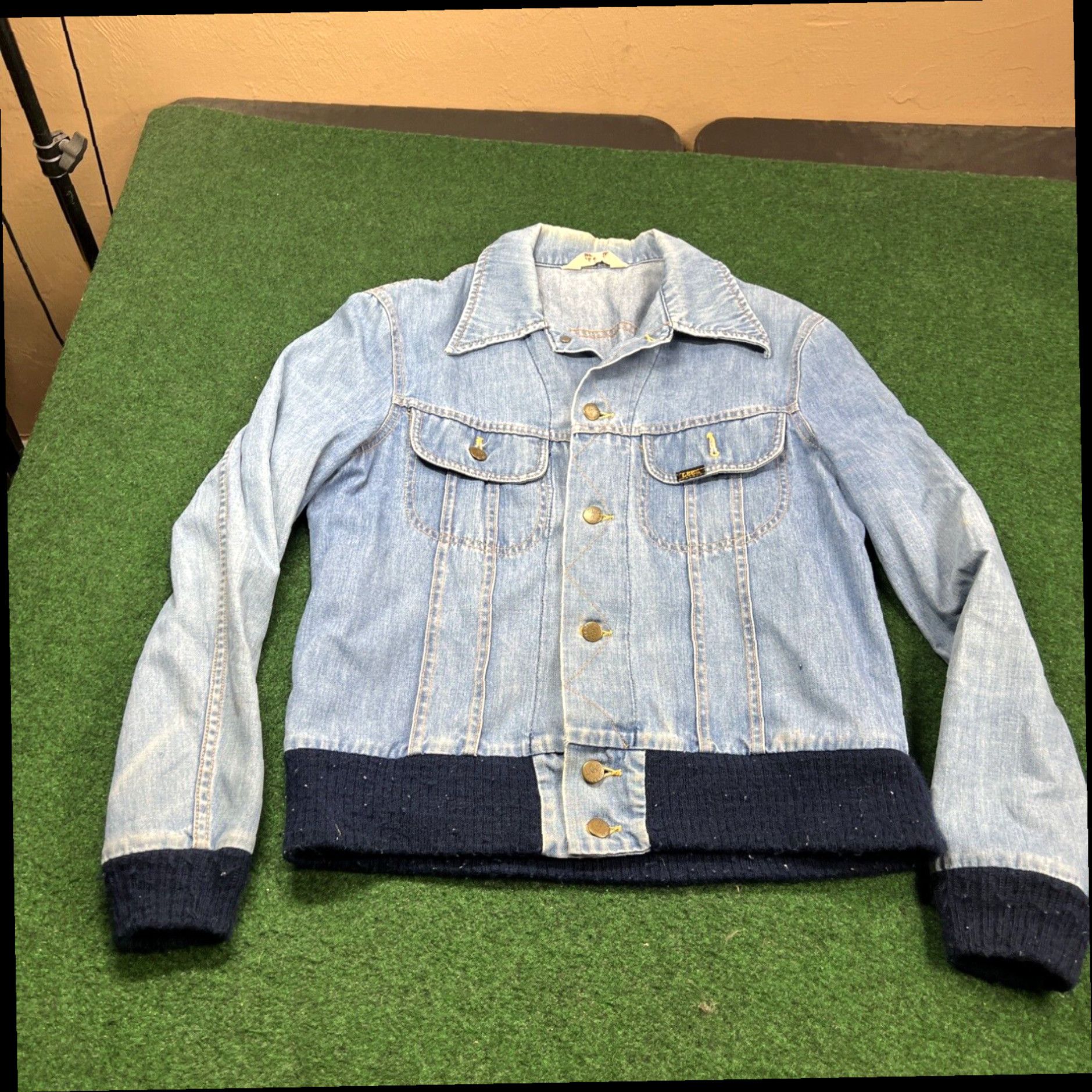 Lee Vintage Lee Riders Denim Blue Trucker Jacket USA Made Size Small/ Medium Size US S / EU 44-46 / 1 - 1 Thumbnail