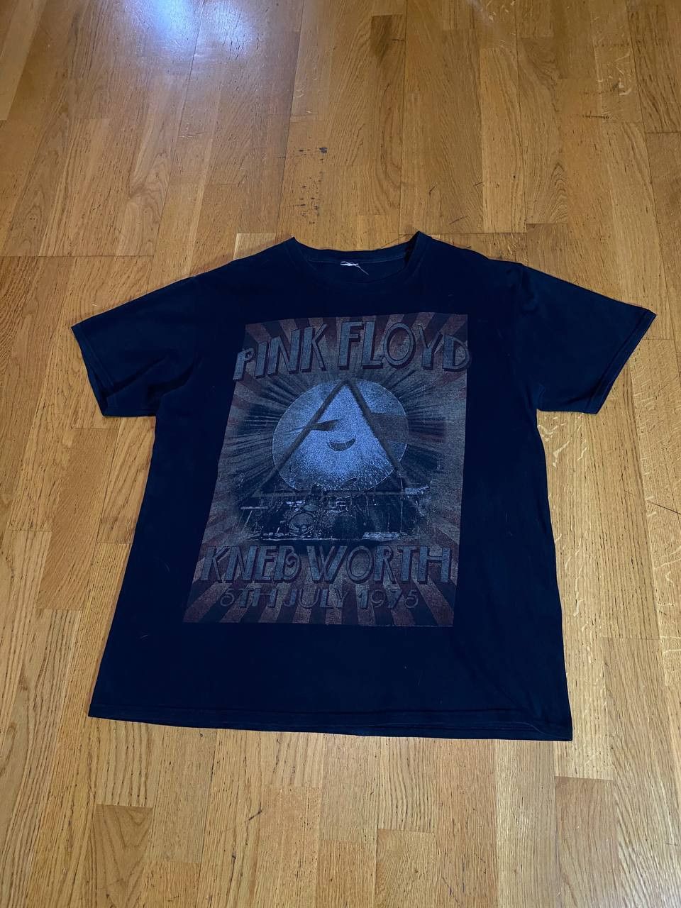 Pink Floyd SALE!!! Vintage Pink Floyd Tee Size US M / EU 48-50 / 2 - 2 Thumbnail