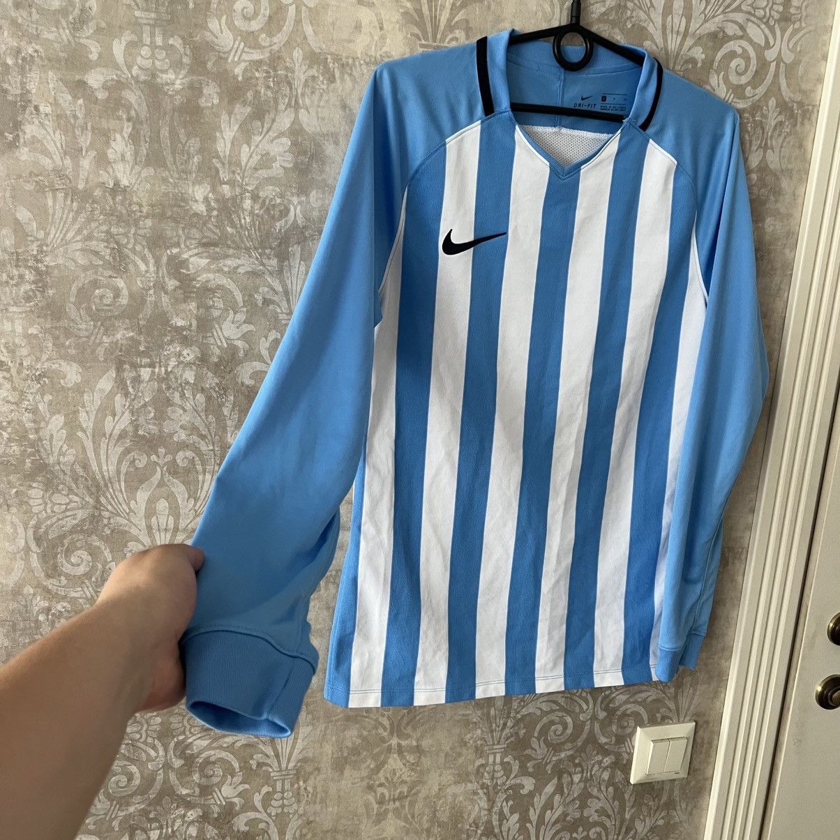 Nike Nike Jersey Long Shirt Tee Football Soccer Size US S / EU 44-46 / 1 - 8 Thumbnail