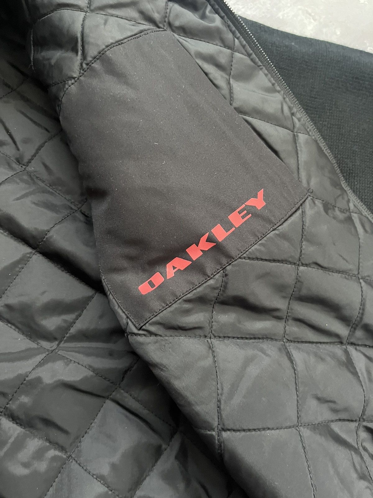 Oakley 90s Vintage Oakley Jacket Black Knitted Sleeve Size US L / EU 52-54 / 3 - 6 Thumbnail